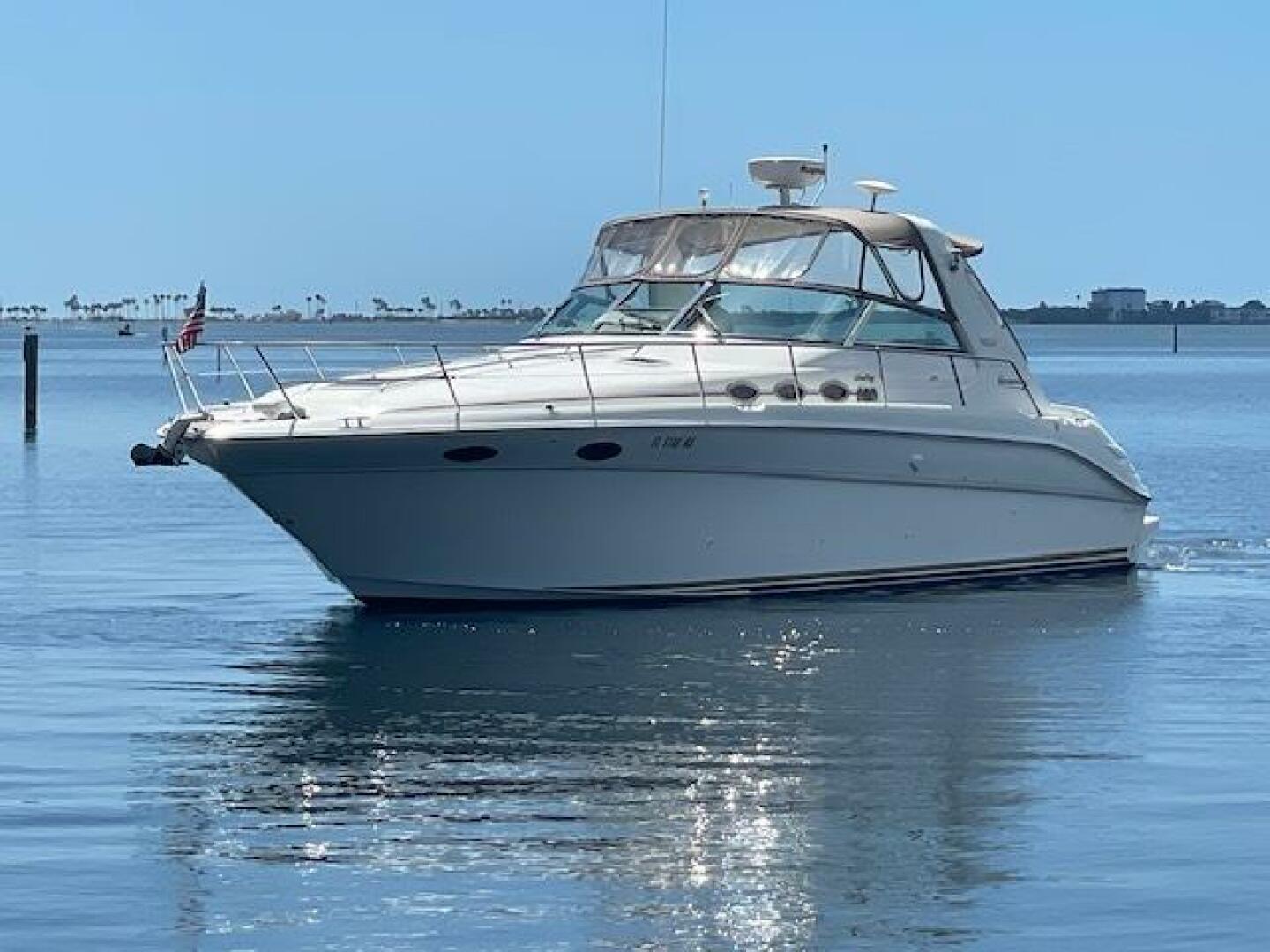1998 Sea Ray 370 Sundancer - Image 5