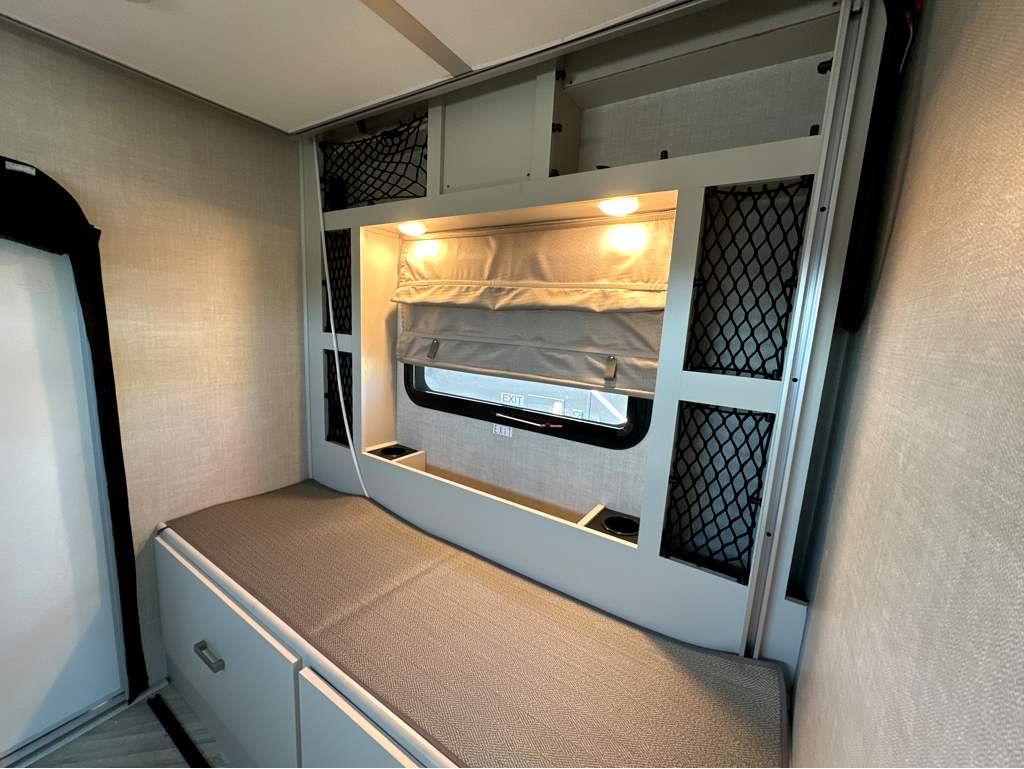 2026 THOR MOTOR COACH COMPASS 22MT - Image 17