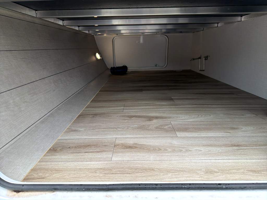 2026 VENTURE RV SIENNA 281VQB - Image 12