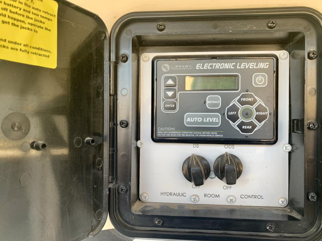 2019 Keystone Montana 3811MS - Image 61