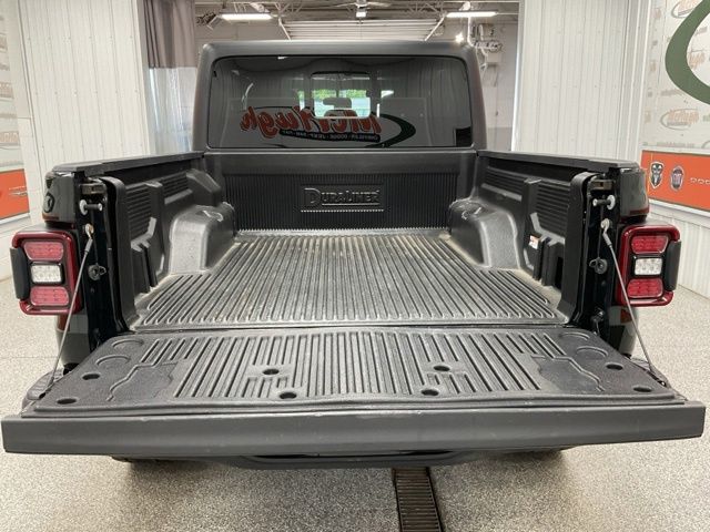 2020 Jeep Gladiator Crew Cab Rubicon 4WD - Image 6