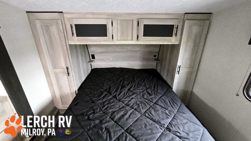2024 KZ RV Sportsmen 303RL - Image 24