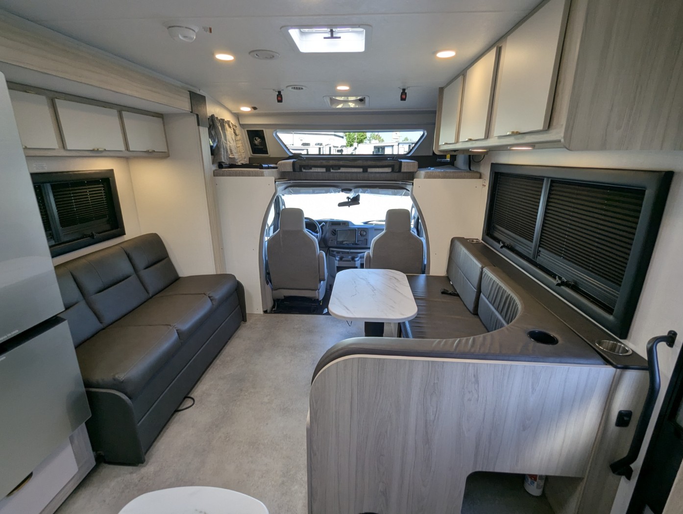 2027 Coachmen Cross Trail 26XG - Image 28