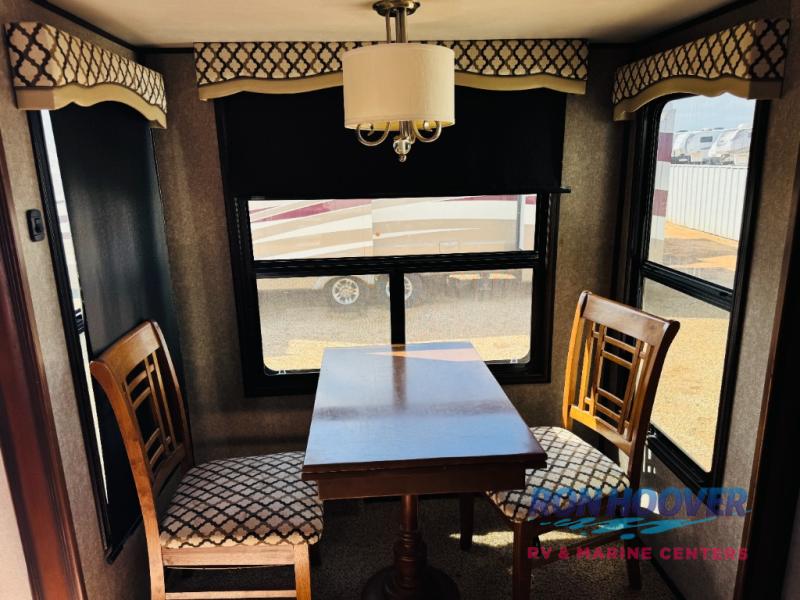 2017 JAYCO NORTHPOINT 387RDFS - Image 8