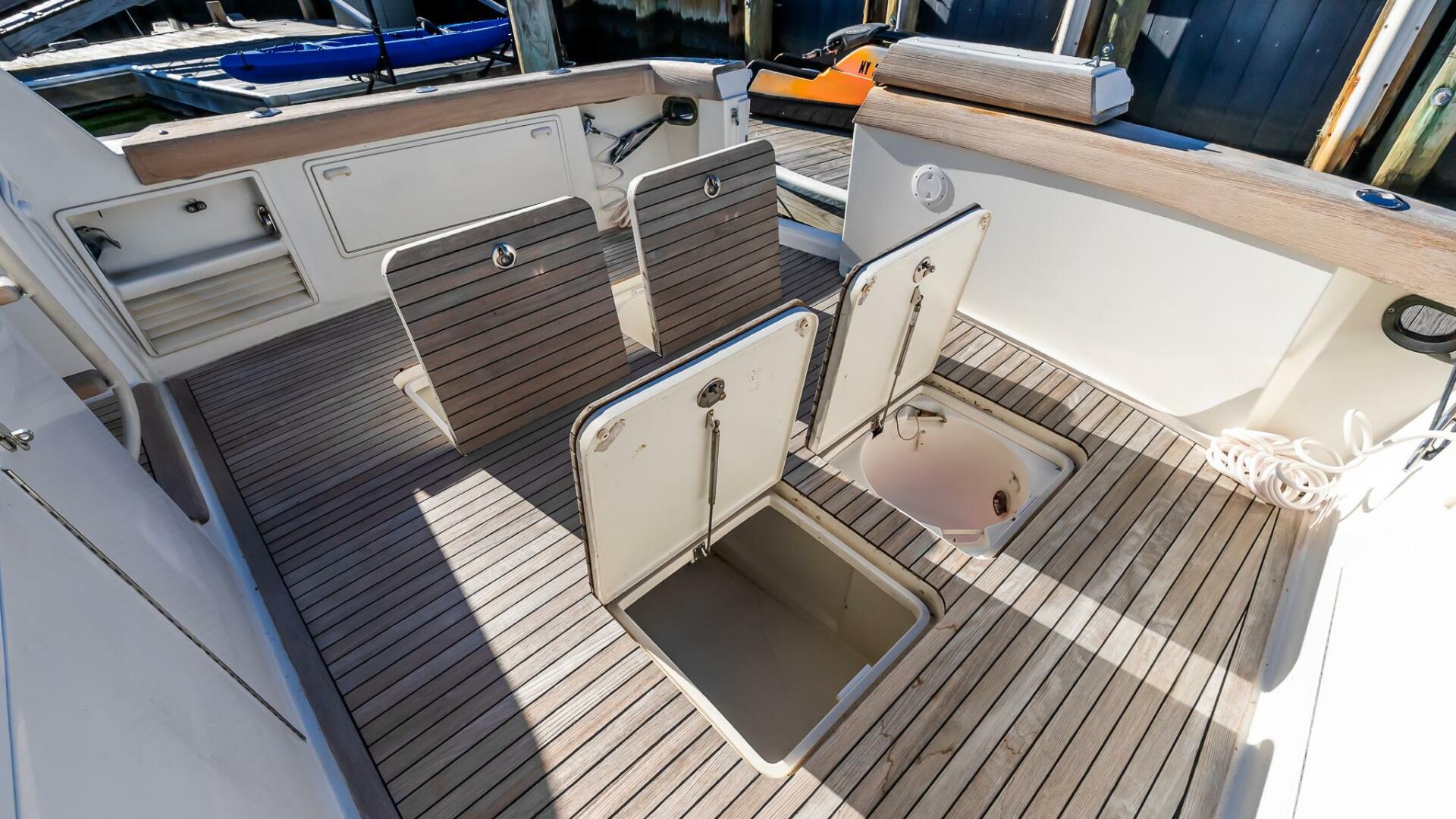 1998 Ocean Yachts 48 Super Sport - Image 9