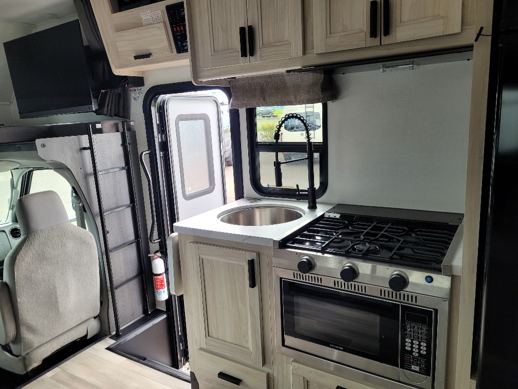 2024 Forest River Sunseeker LE 2150SLE - Image 20