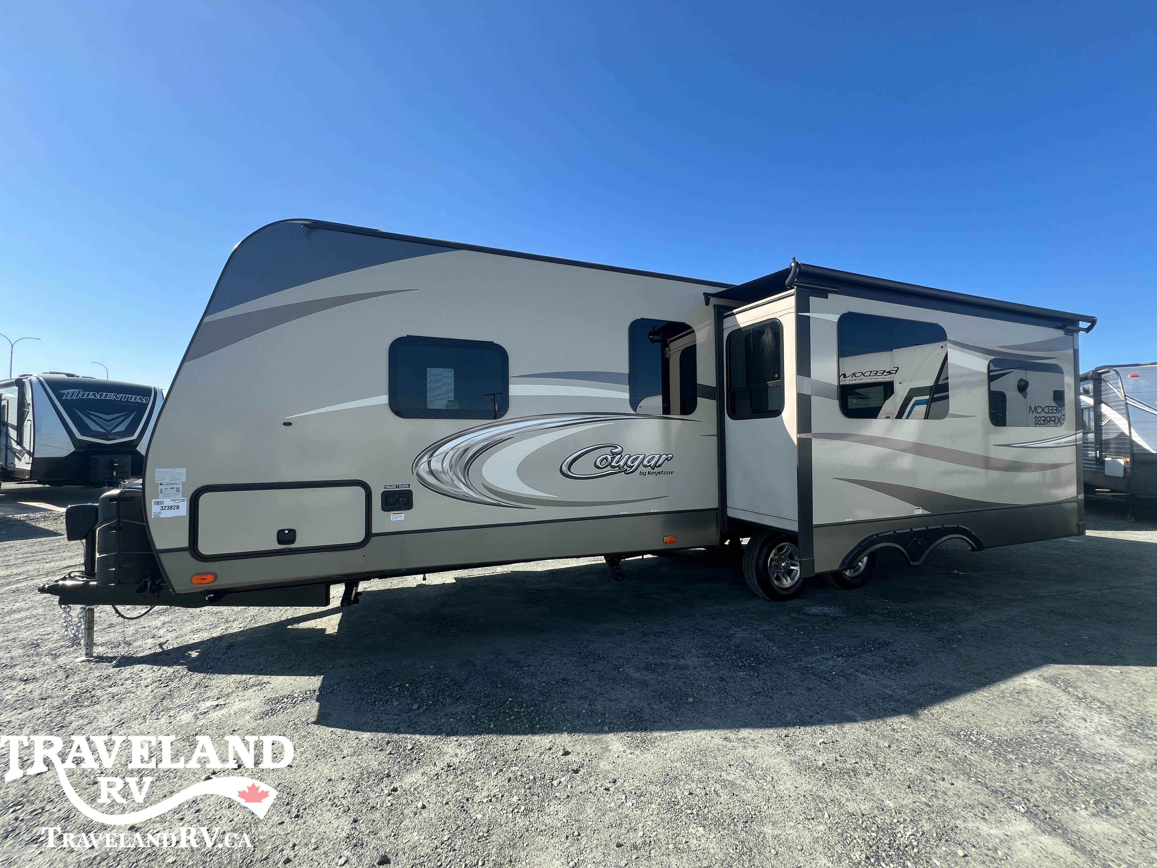 2017 Keystone Cougar Half-Ton 26SABWE - Image 3