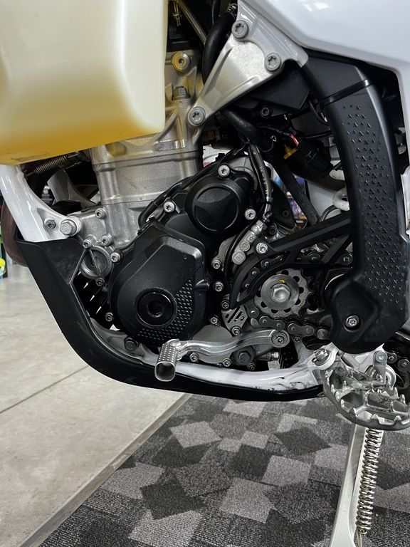 2023 Husqvarna® FX 350 Heritage - Image 6