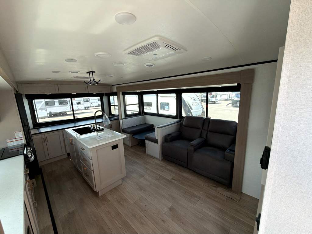 2027 JAYCO JAY FEATHER 27MK - Image 13