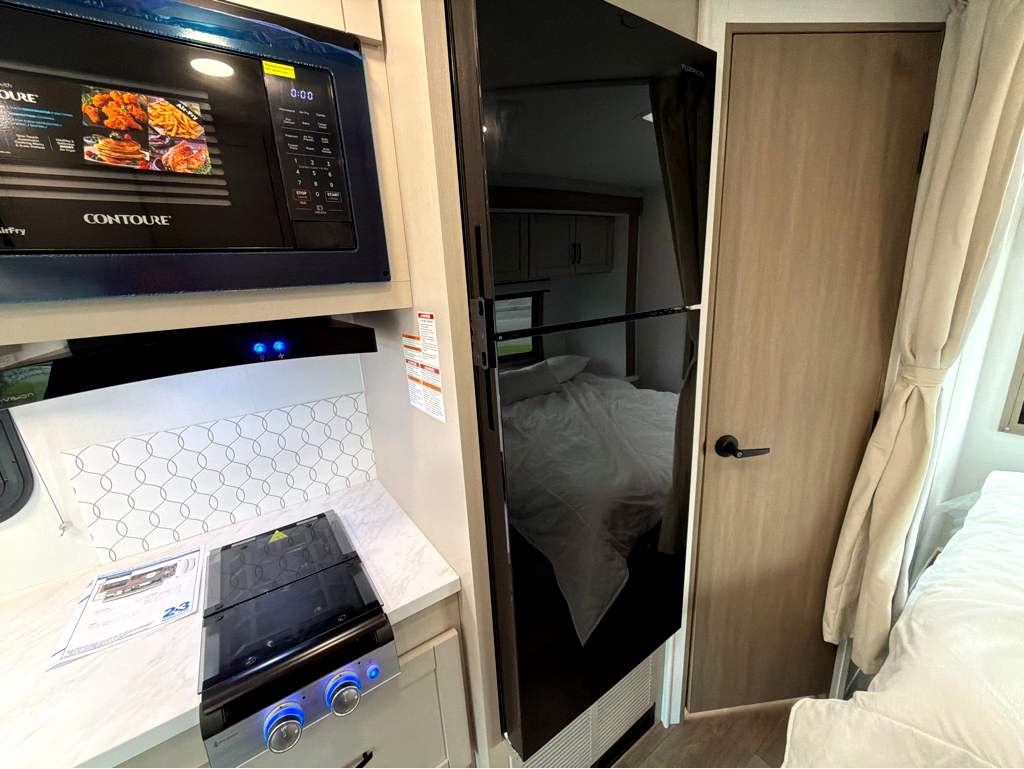 2027 JAYCO REDHAWK SE 22C - Image 22