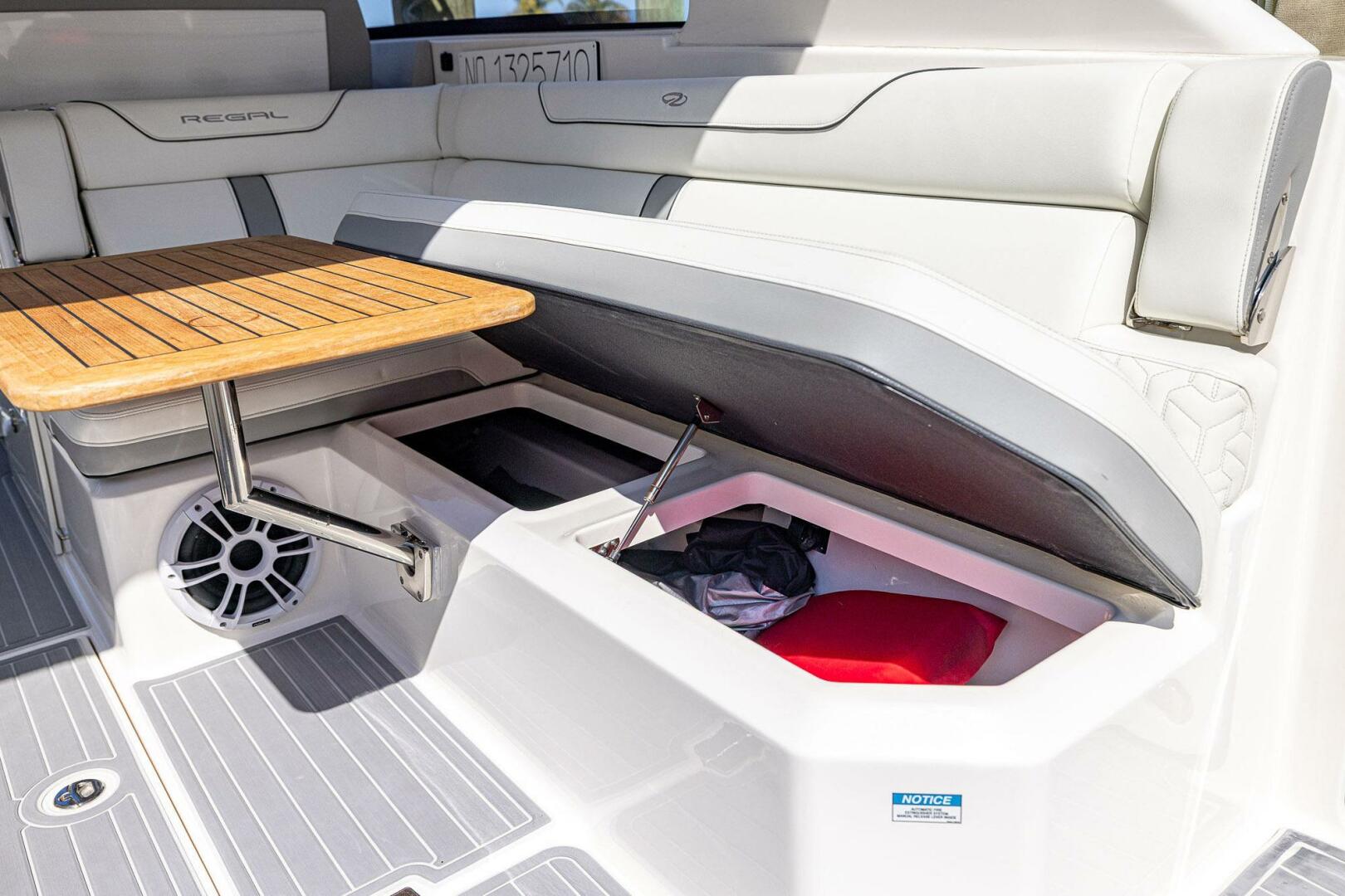 2022 Regal LX 36 - Image 57