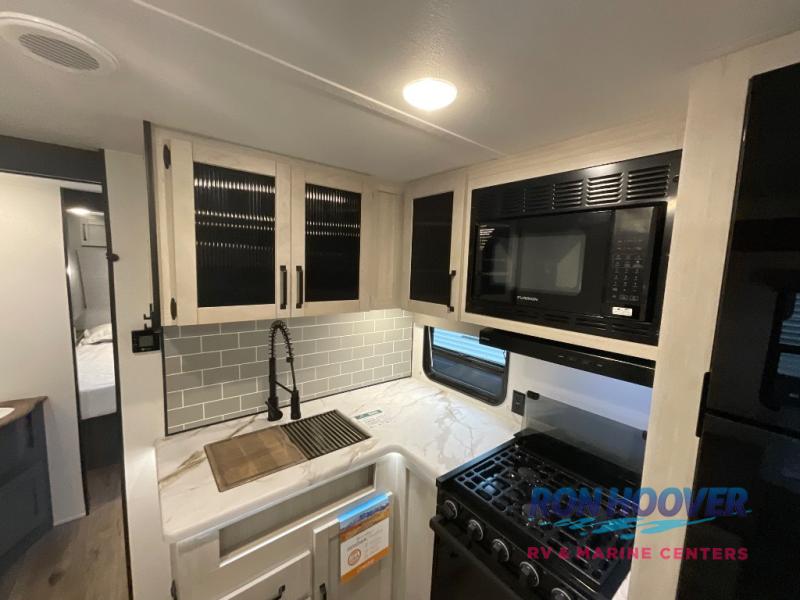 2026 PALOMINO 337BH - Image 44