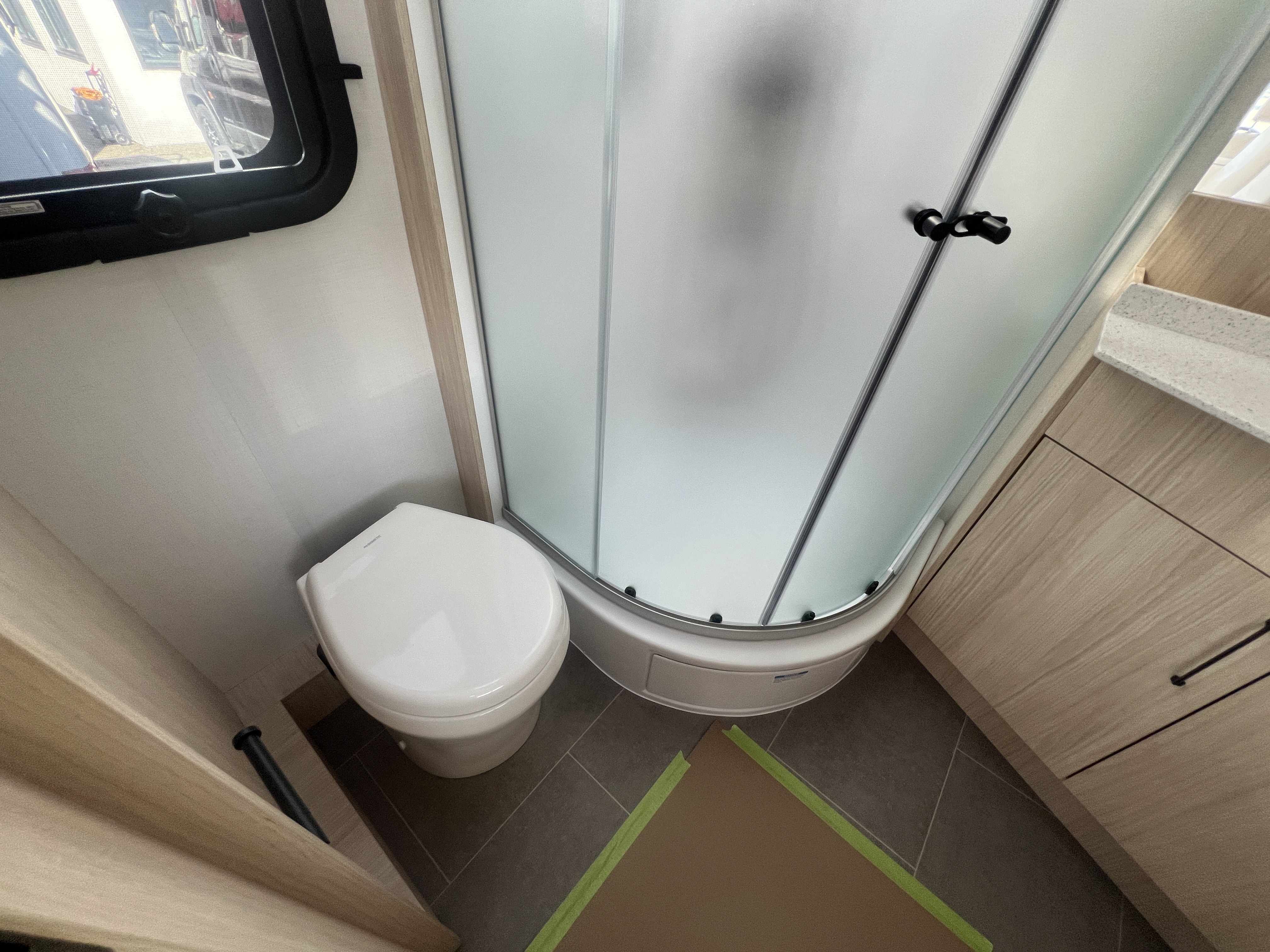 2027 Leisure Travel WONDER W24MBL - Image 34