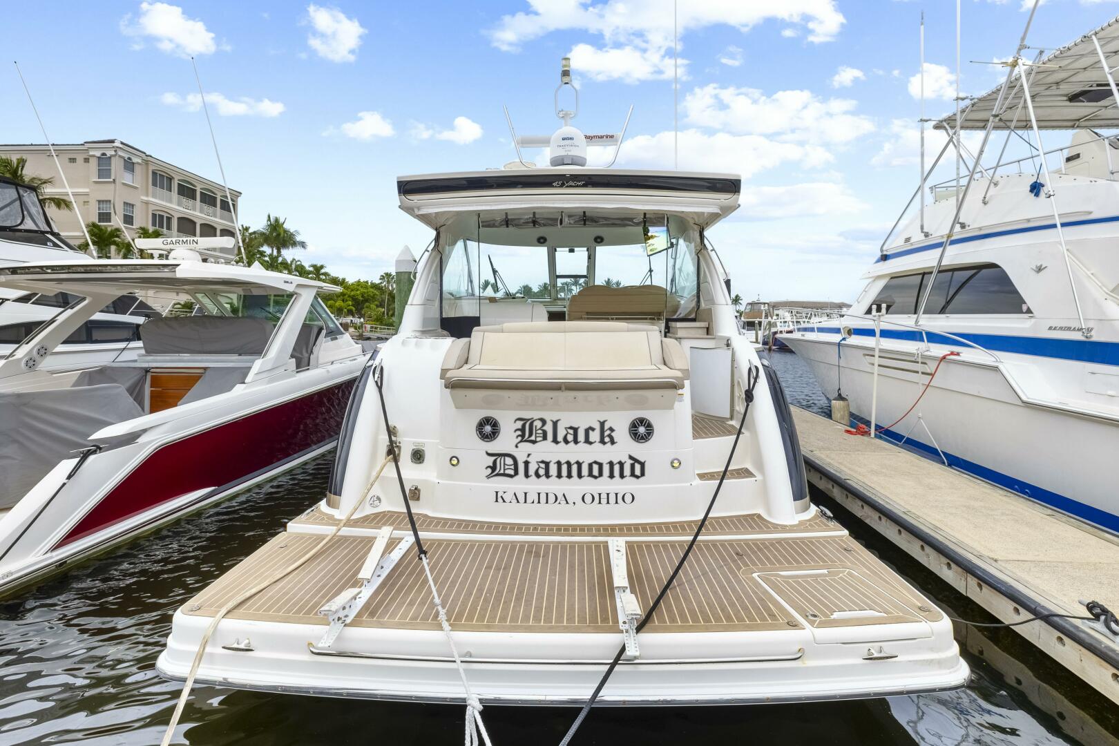 2016 Formula 45 Yacht - Image 2