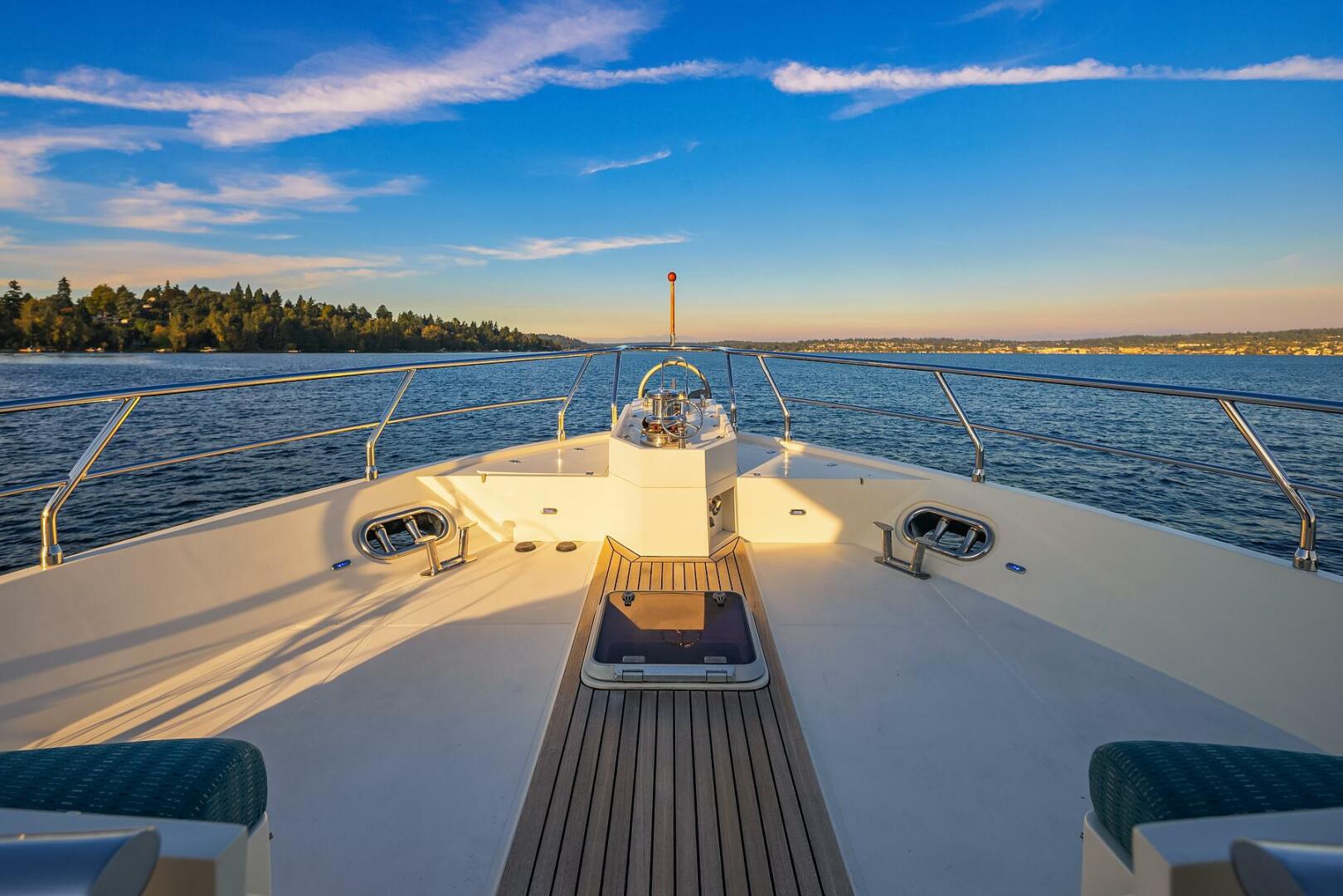 2014 Hampton 720 Skylounge LRC - Image 92
