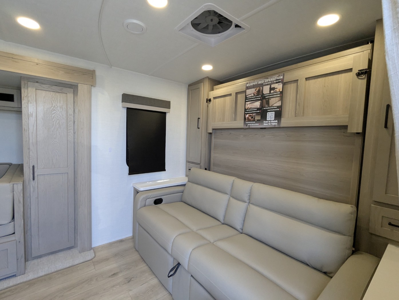 2026 Forest River Rockwood Mini Lite 2214S - Image 8