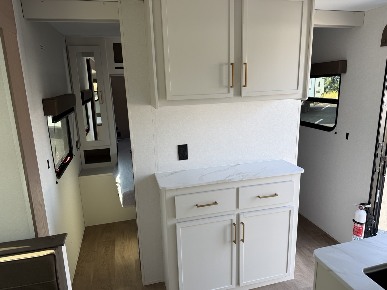 2027 Grand Design Transcend XPLOR 27DBX - Image 18