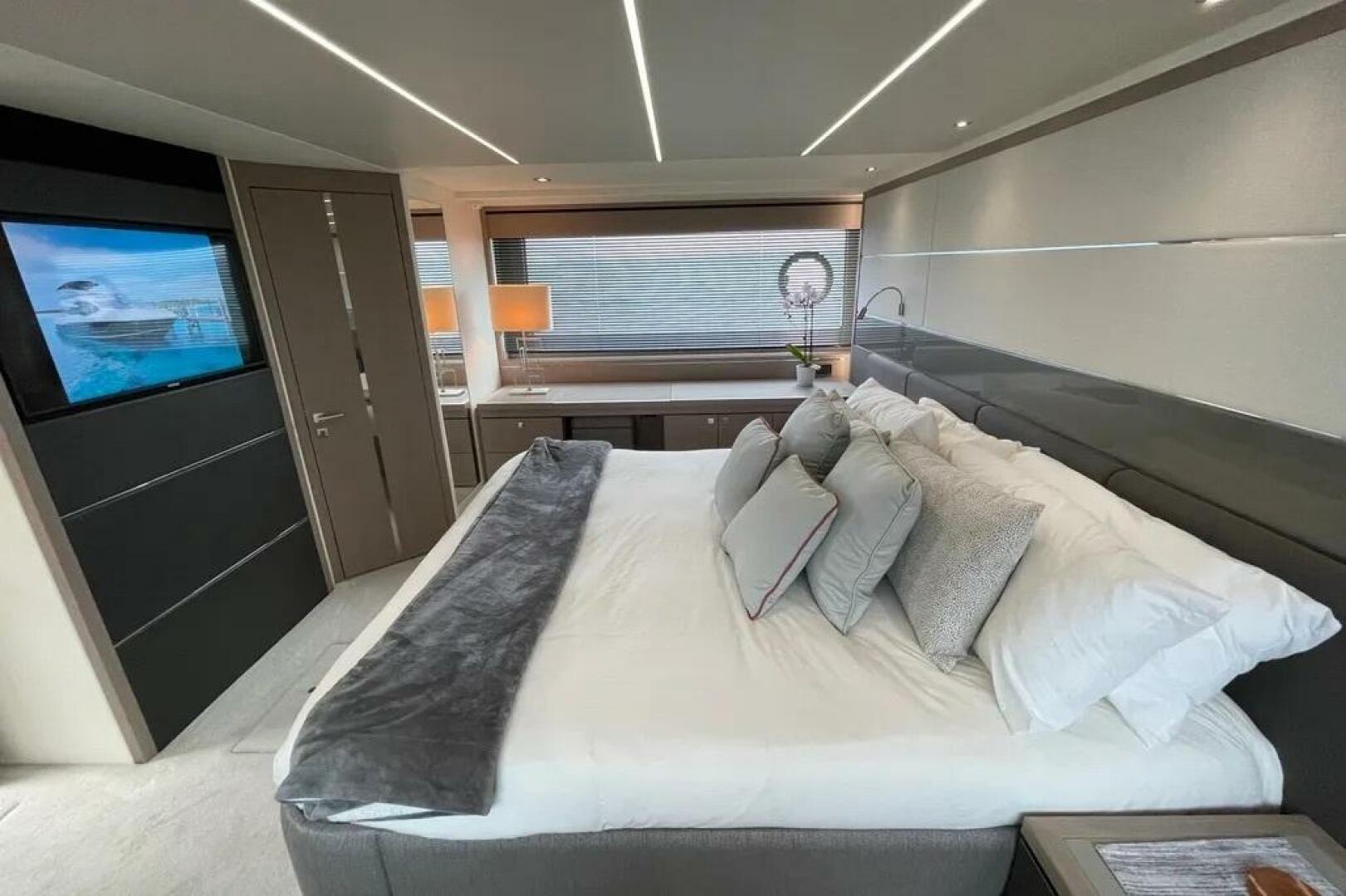 2020 Sunseeker 74 Sport Yacht - Image 42