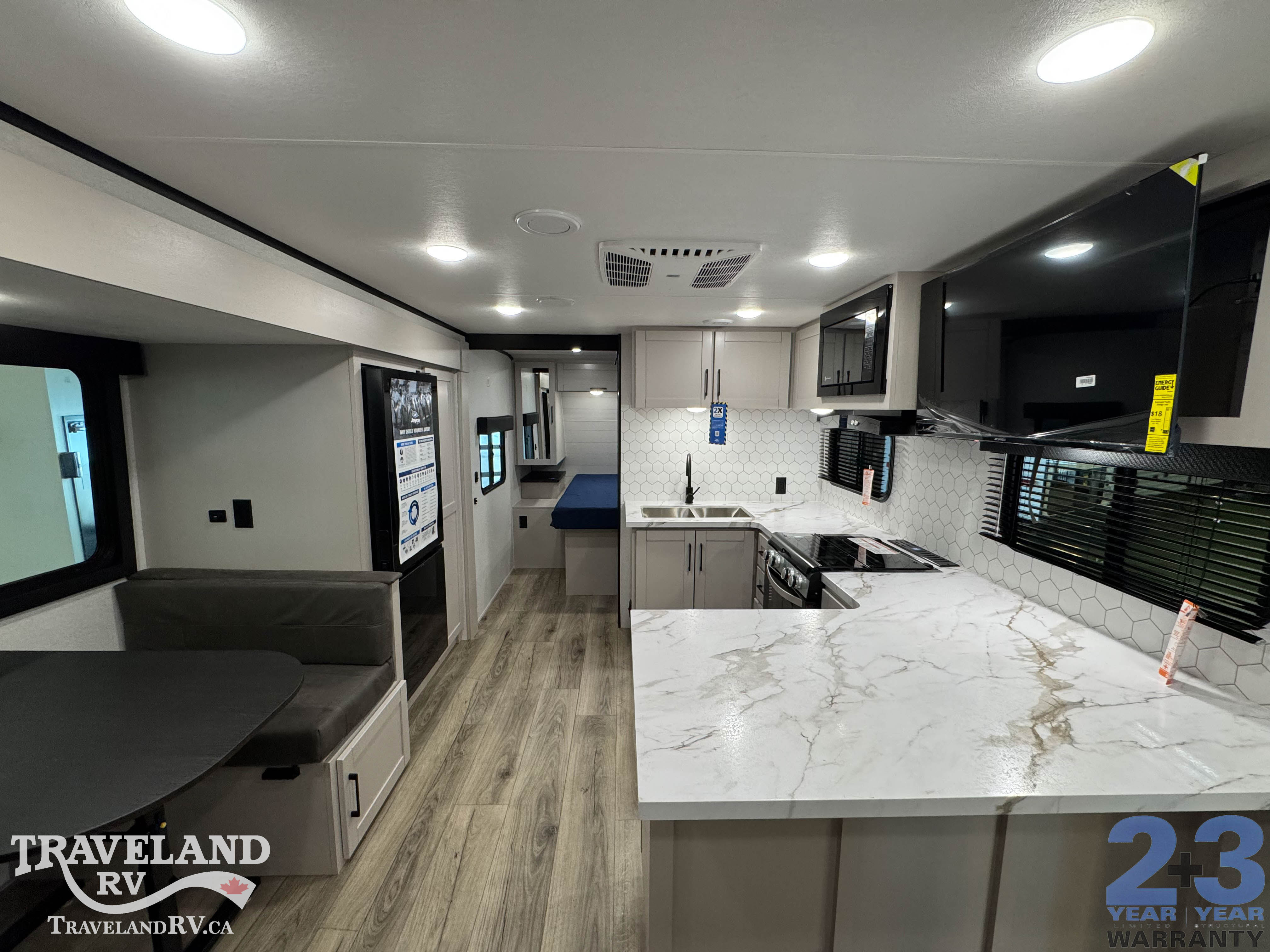 2026 Jayco Jay Feather 25BH - Image 3