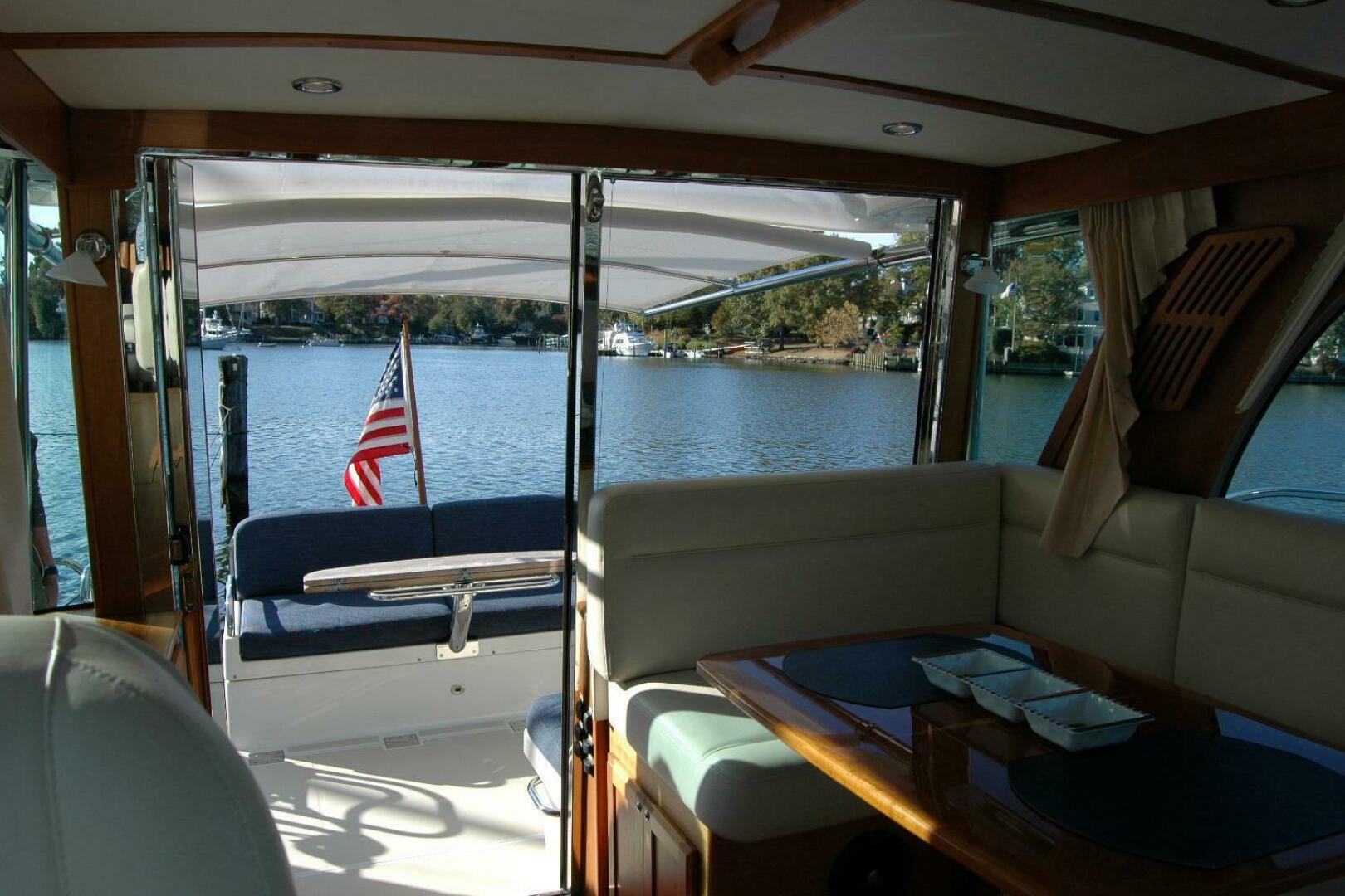 2019 Sabre 38 Salon Express - Image 61