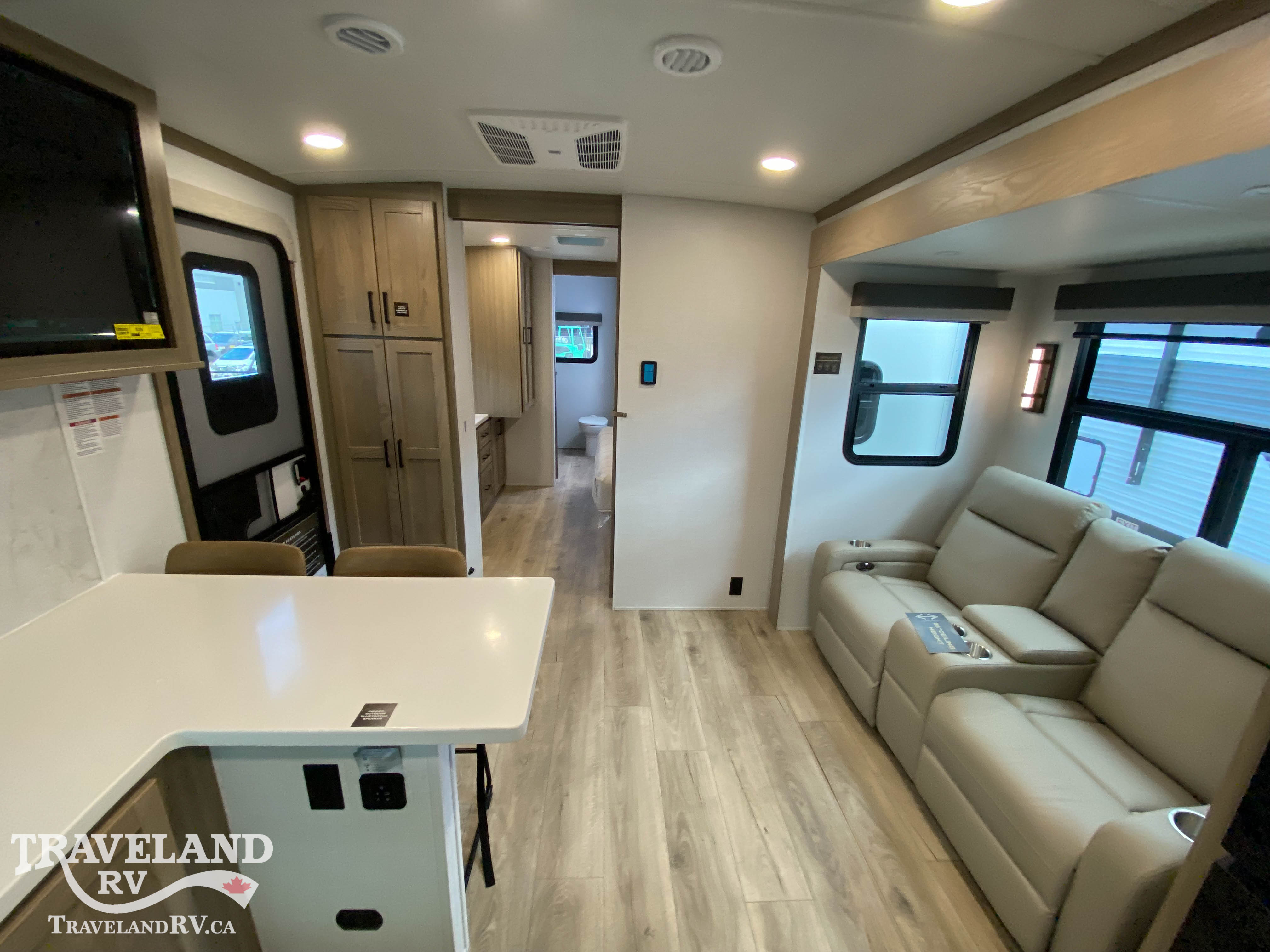 2026 Forest River Rockwood Signature Ultra Lite 8263MBR - Image 4