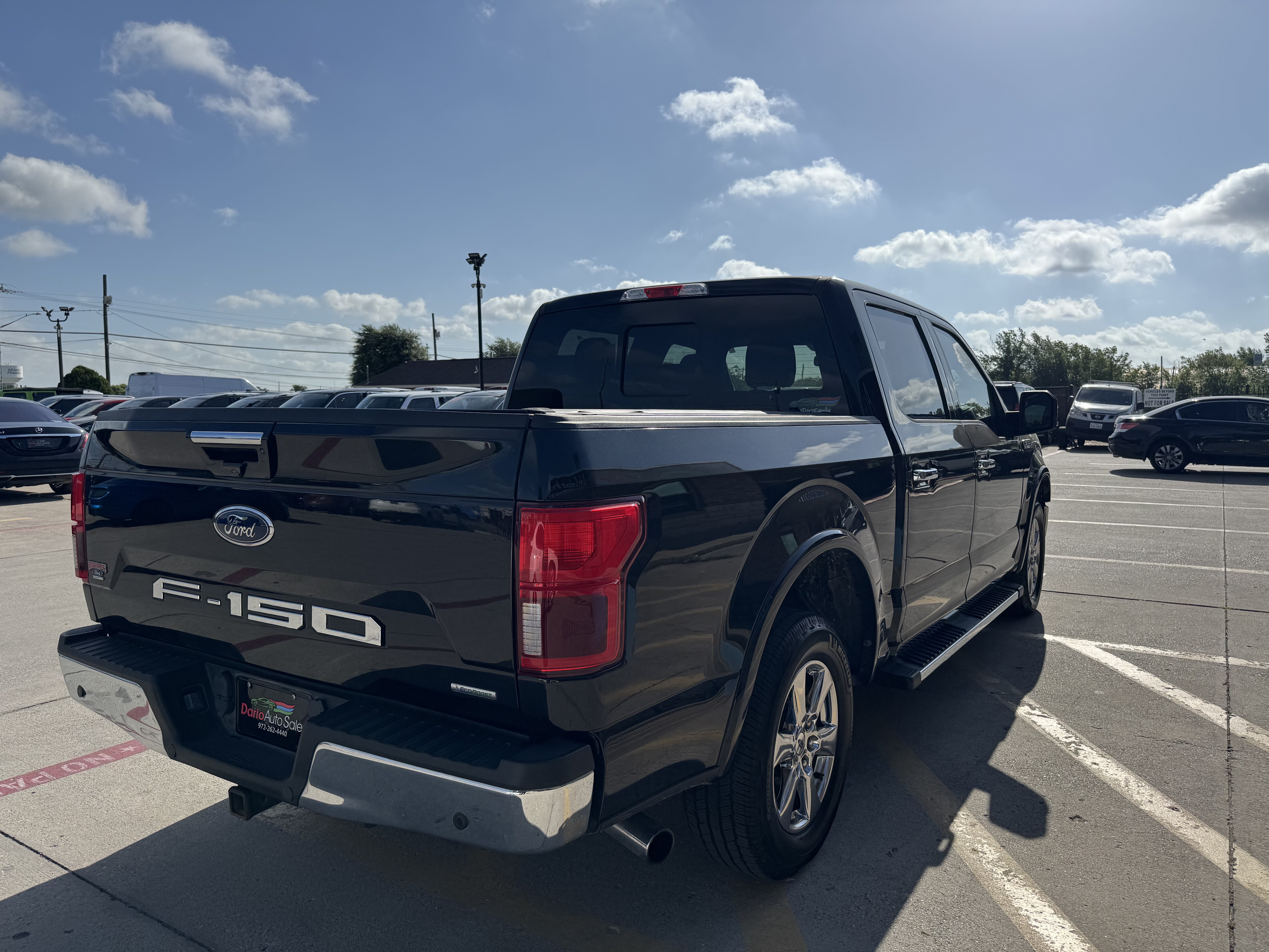 2019 Ford F150 Crew Cab XLT 4WD - Image 17