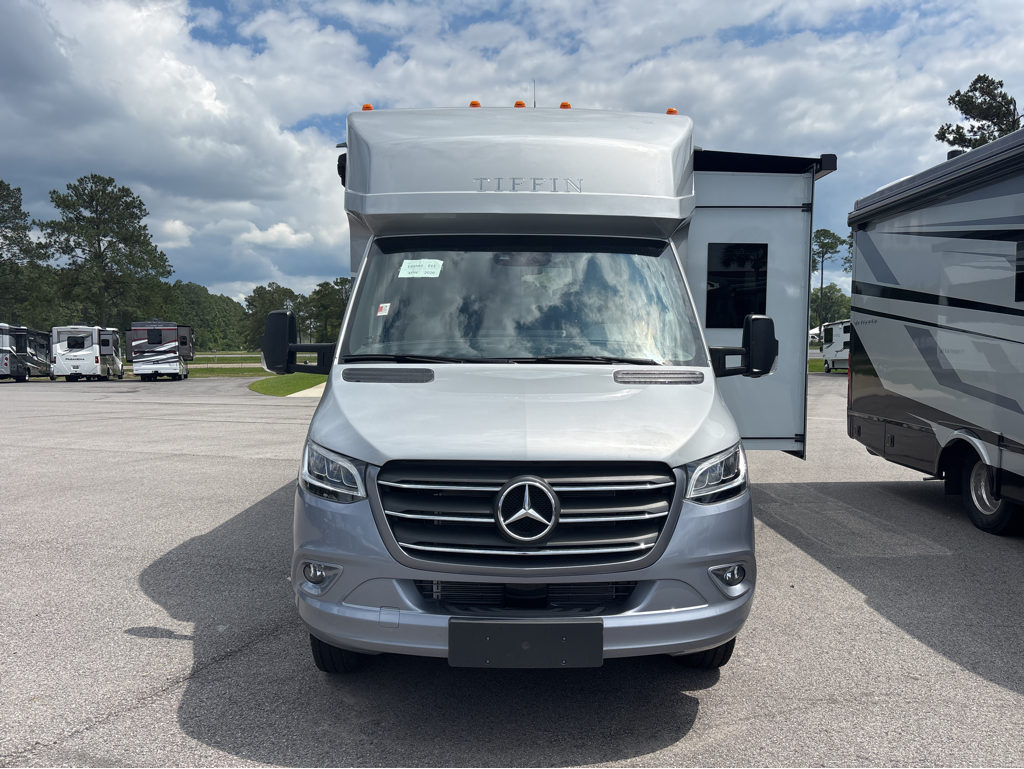 2026 TIFFIN WAYFARER 25 XPW - Image 2
