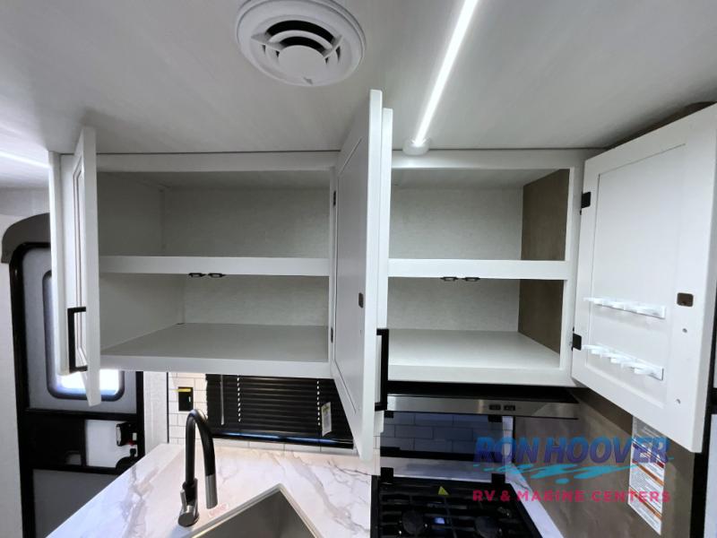 2025 KEYSTONE 310BR - Image 14