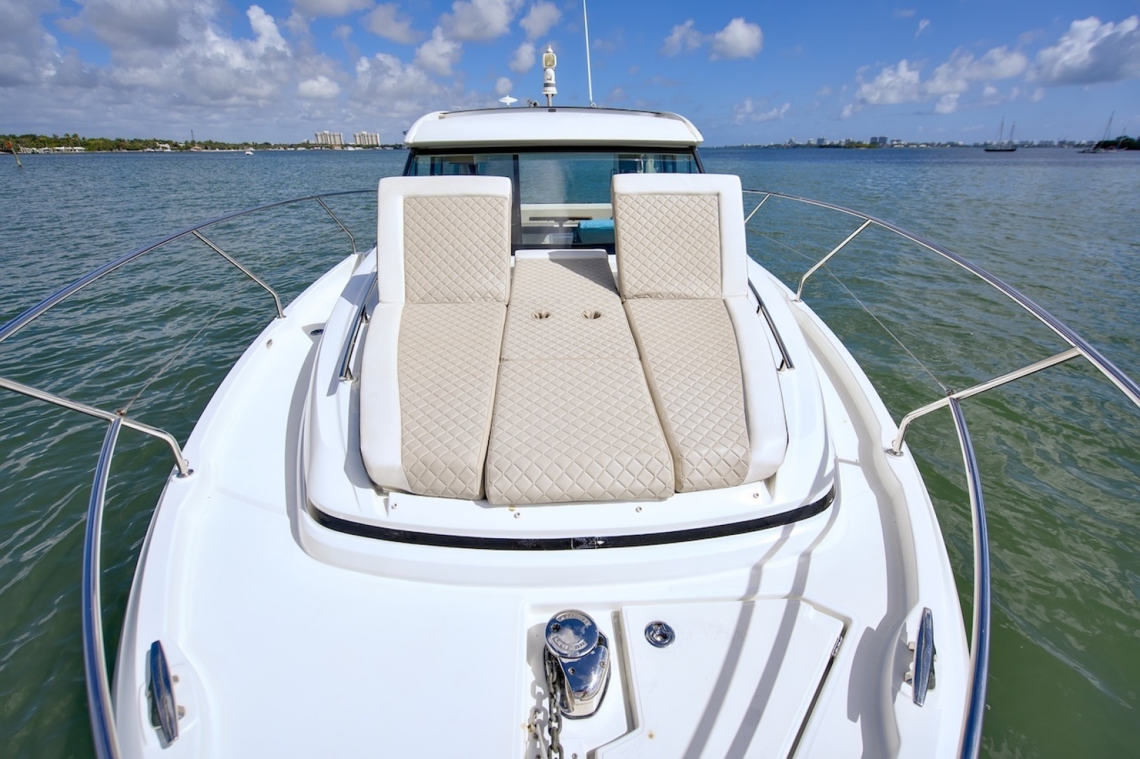 2020 Jeanneau NC37 - Image 7