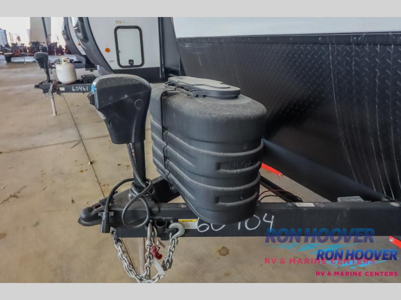 2025 PALOMINO 2430BHS - Image 39