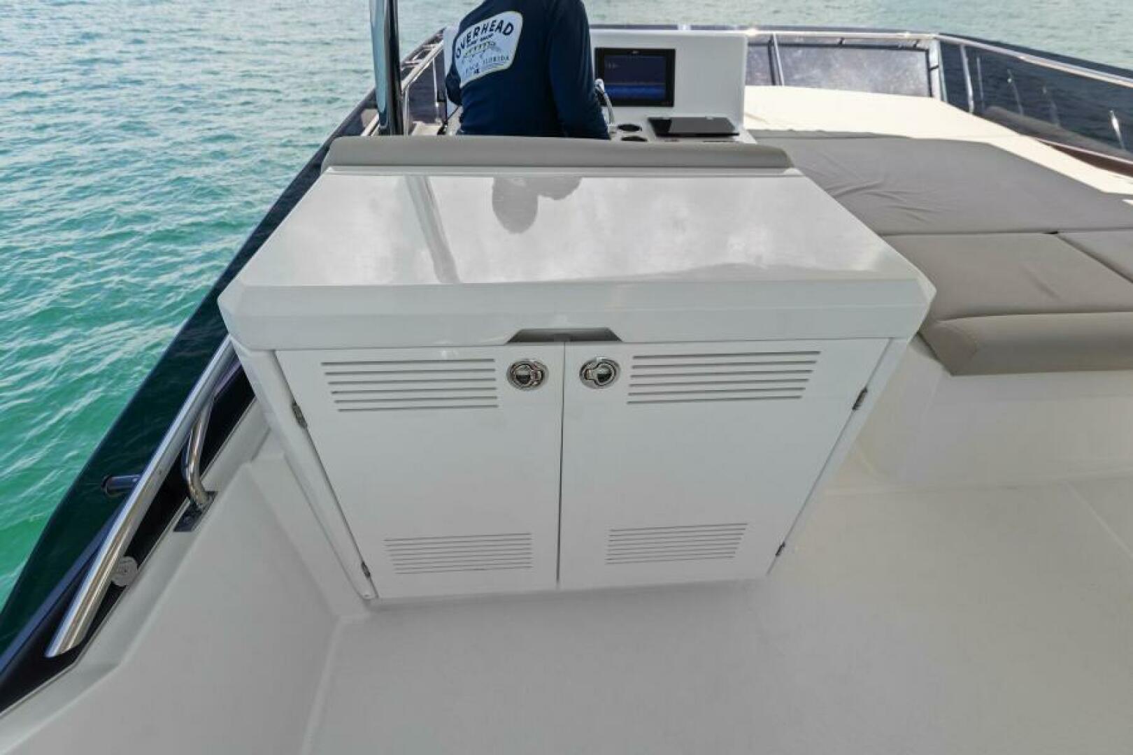 2022 Prestige 590 Flybridge - Image 51