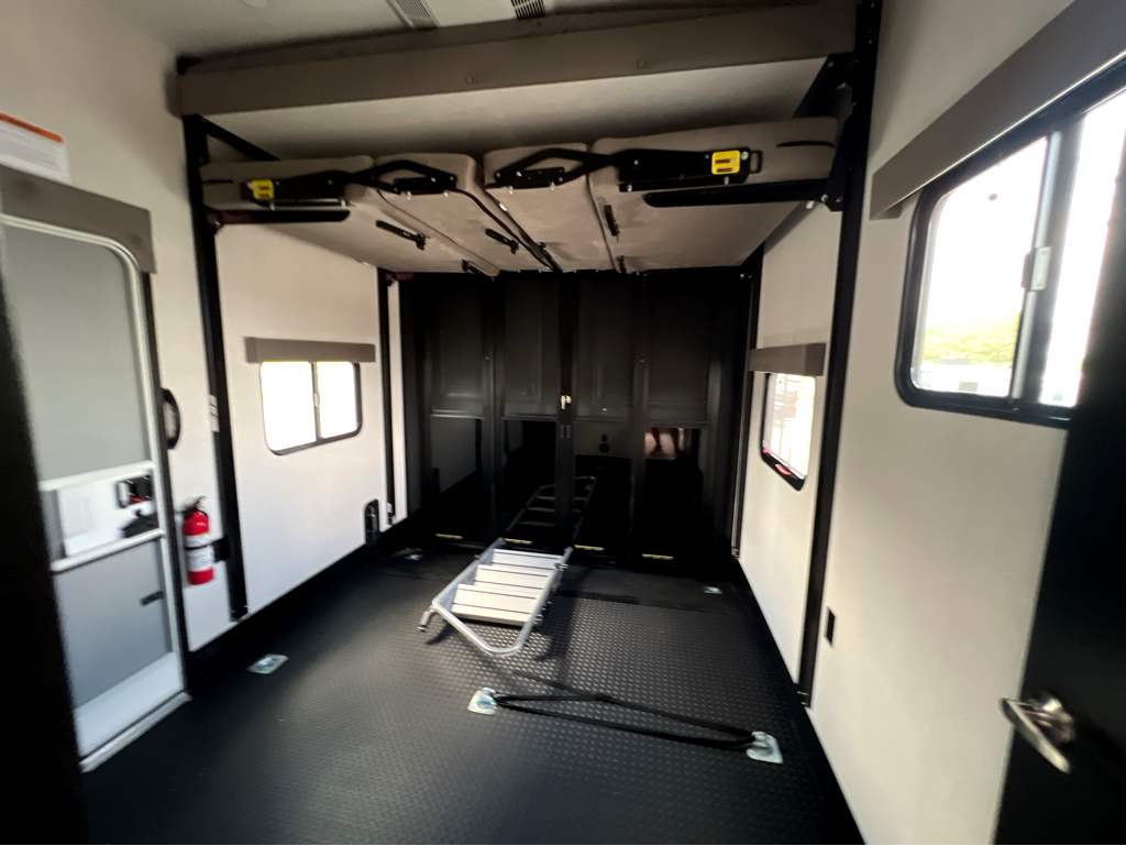 2026 JAYCO SEISMIC 359 - Image 22