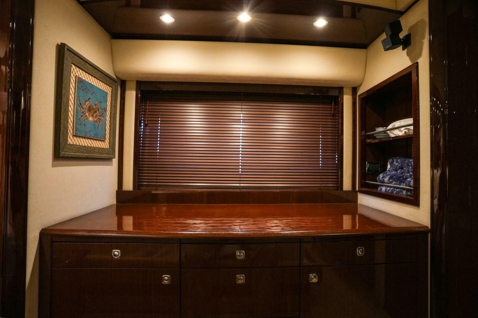 2013 Sea Ray 610 Sundancer - Image 40