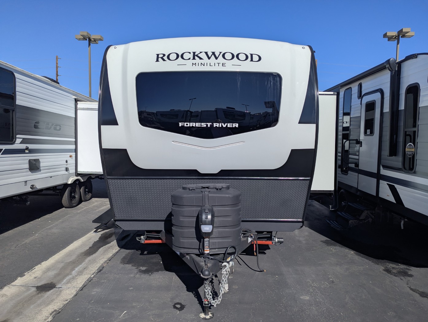 2026 Forest River Rockwood Mini Lite 2509S - Image 2