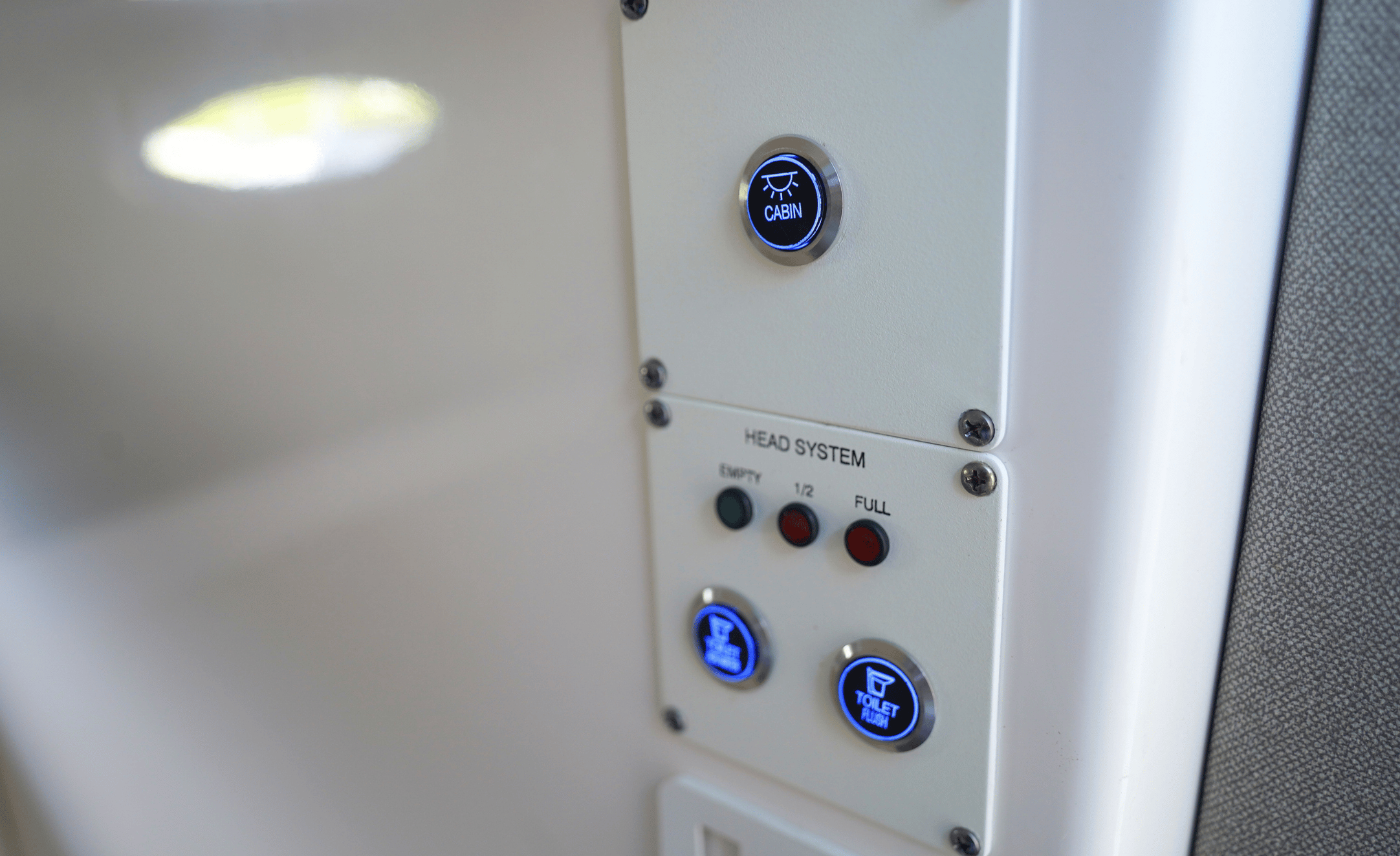 2021 CHAPARRAL 280 OSX - Image 37