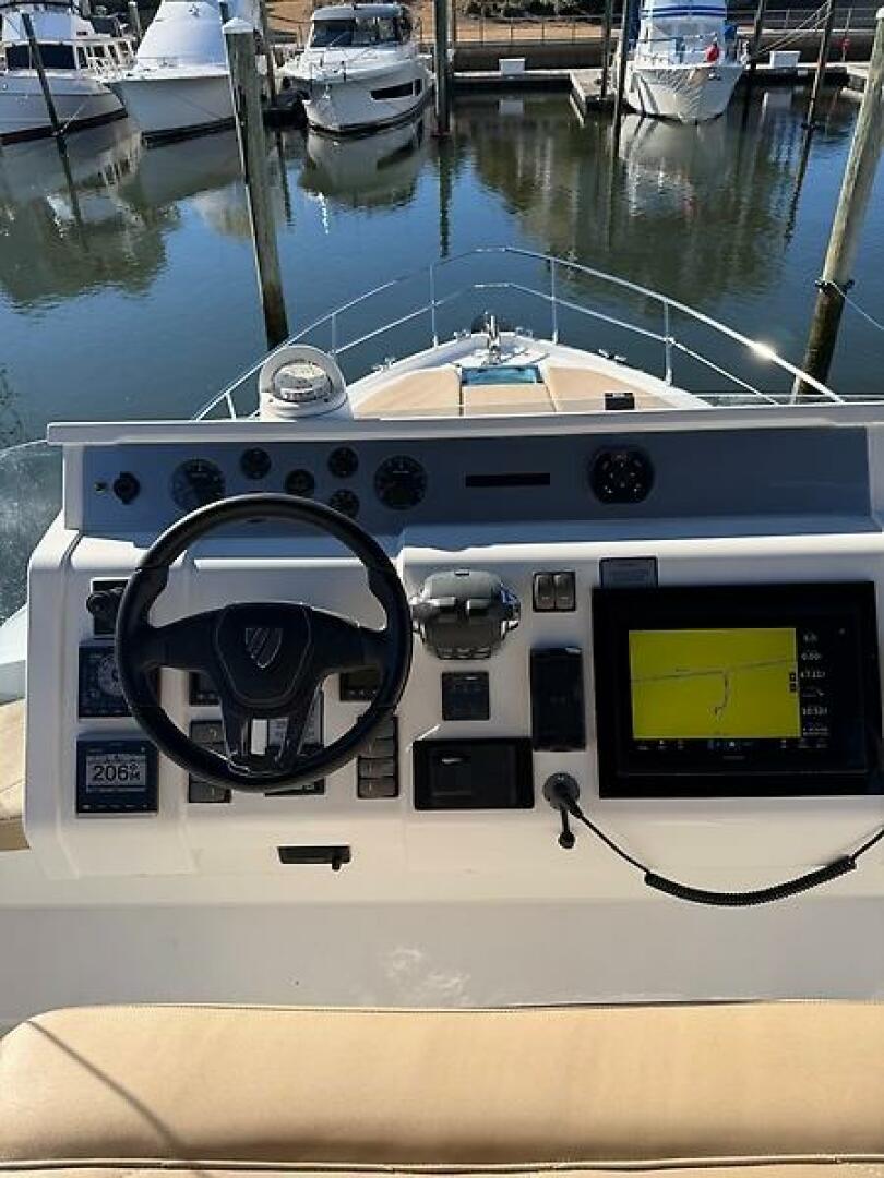 2015 Fairline Squadron 42 - Image 4