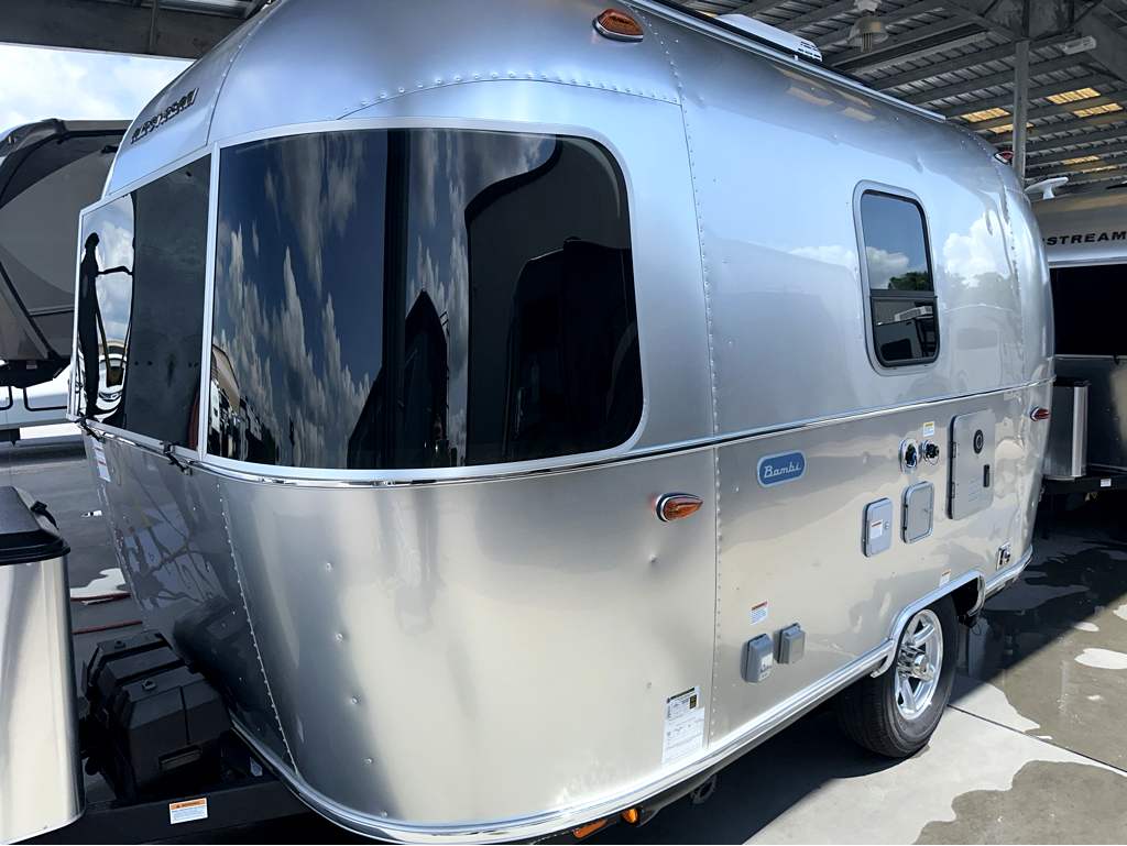 2026 AIRSTREAM BAMBI 16RB - Image 2