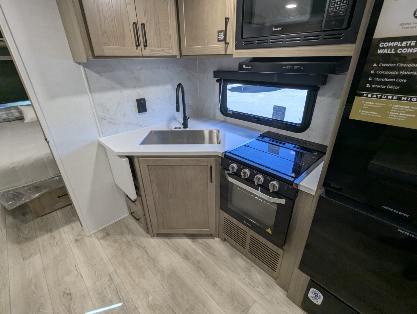 2027 Forest River Rockwood Ultra Lite 2706BH - Image 22