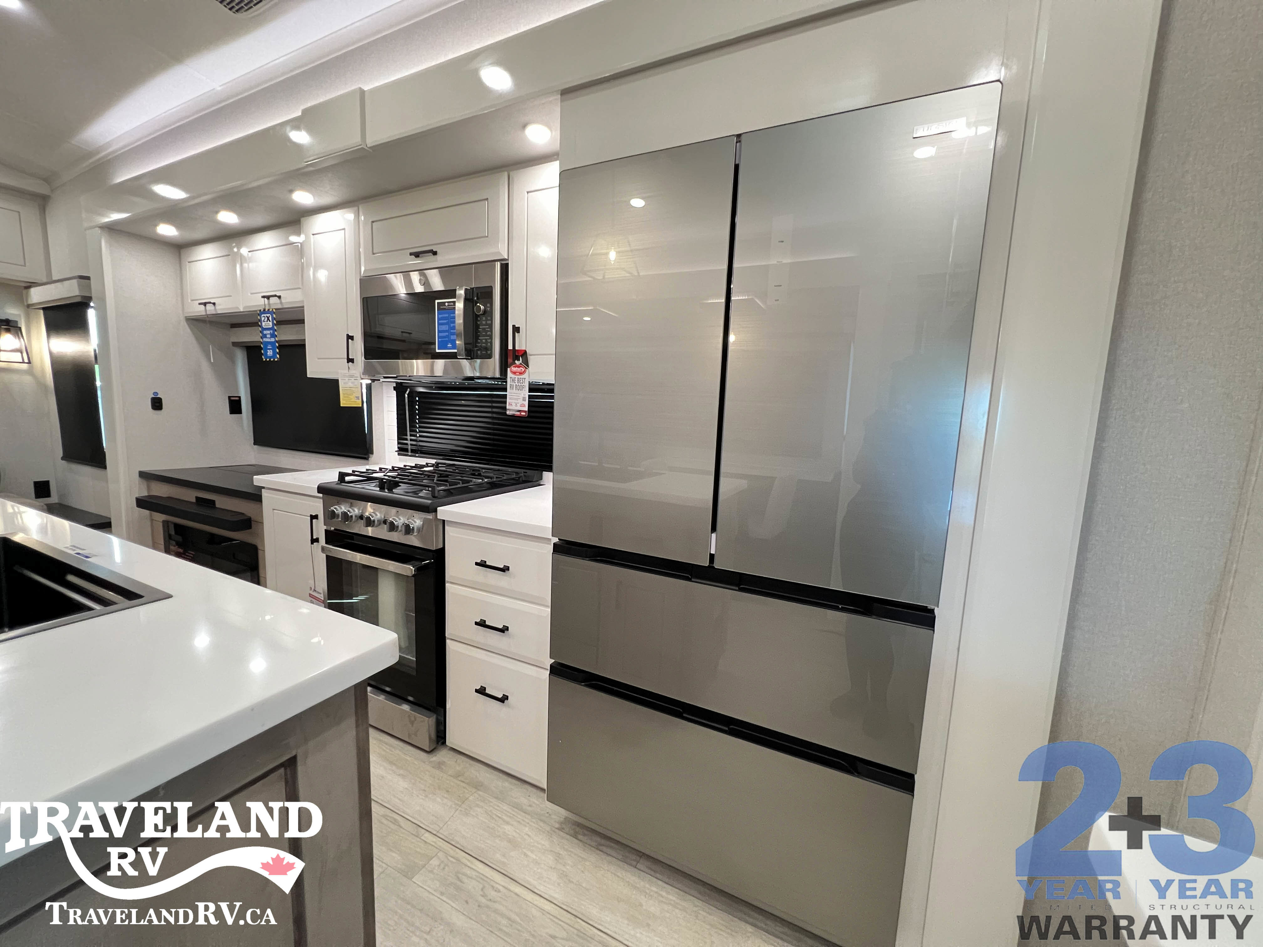 2026 Jayco Pinnacle 32RLTS - Image 32
