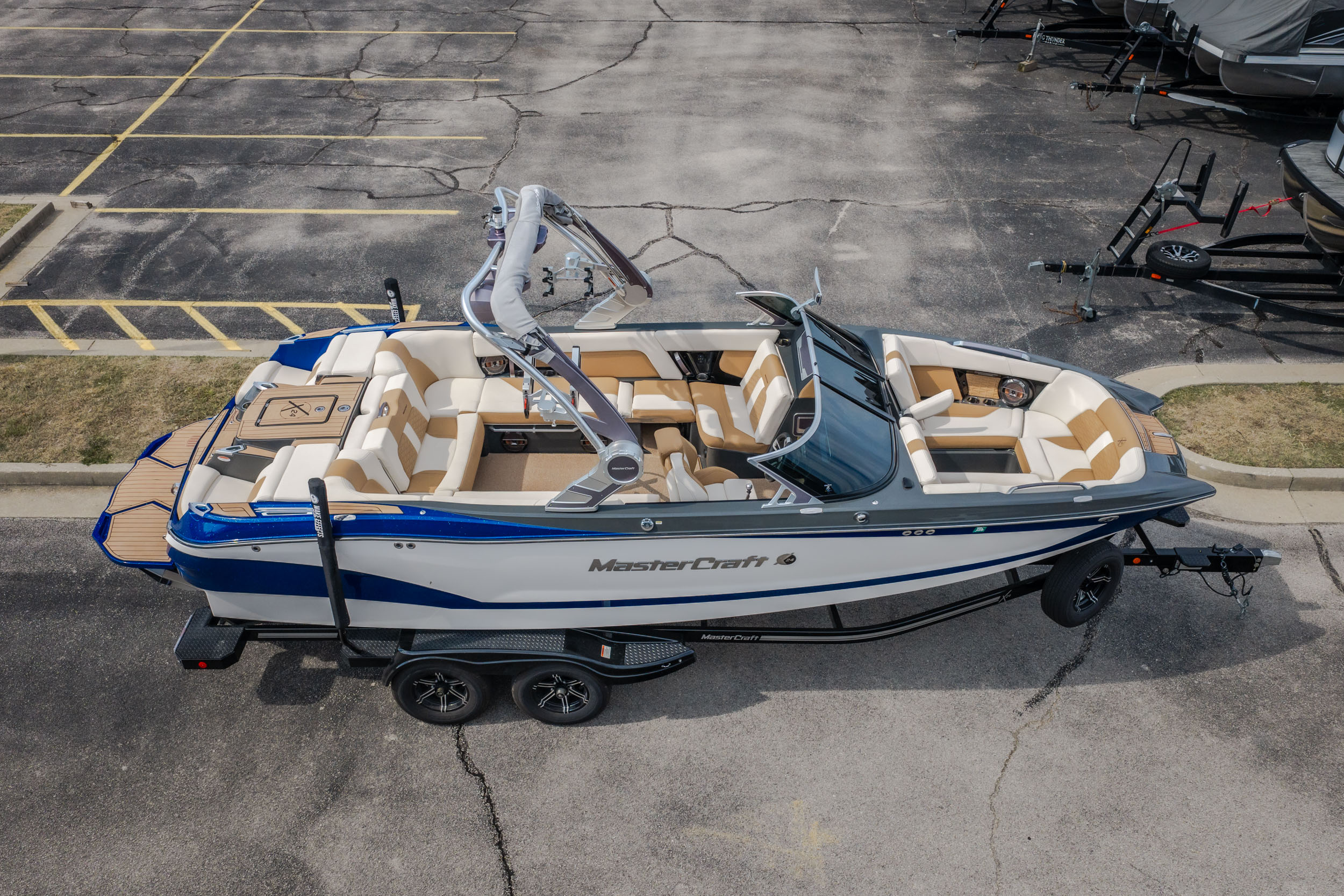 2021 MasterCraft X24 - Image 44