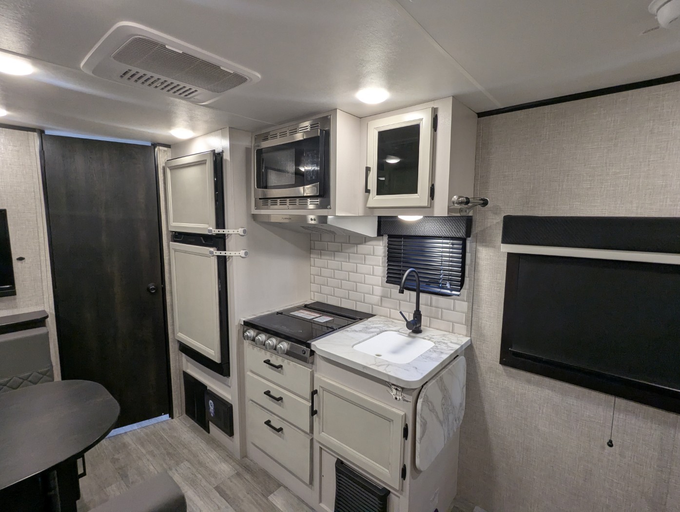 2023 Jayco Jay Feather Micro 173MRB - Image 14