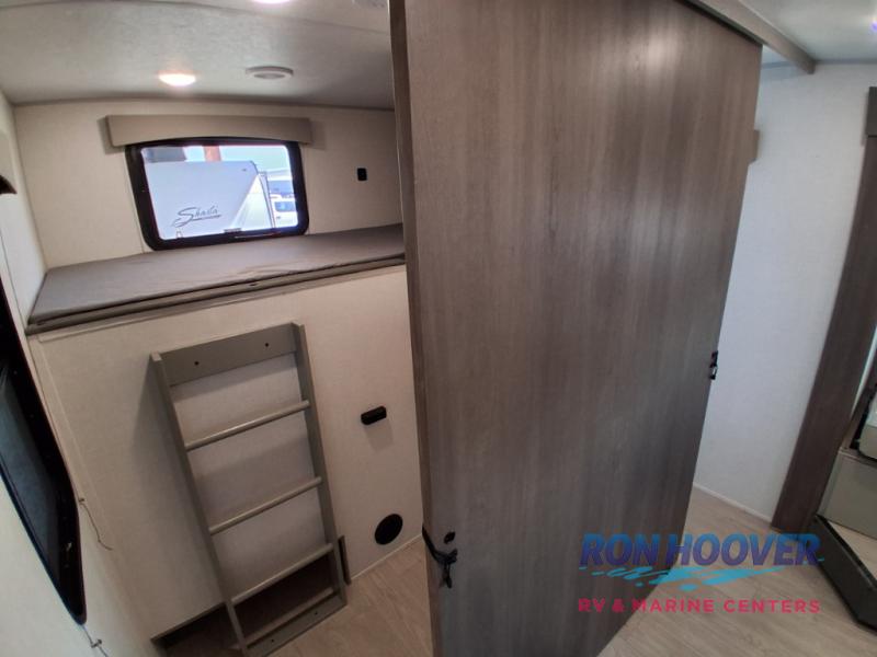 2025 COACHMEN 282DORM - Image 22