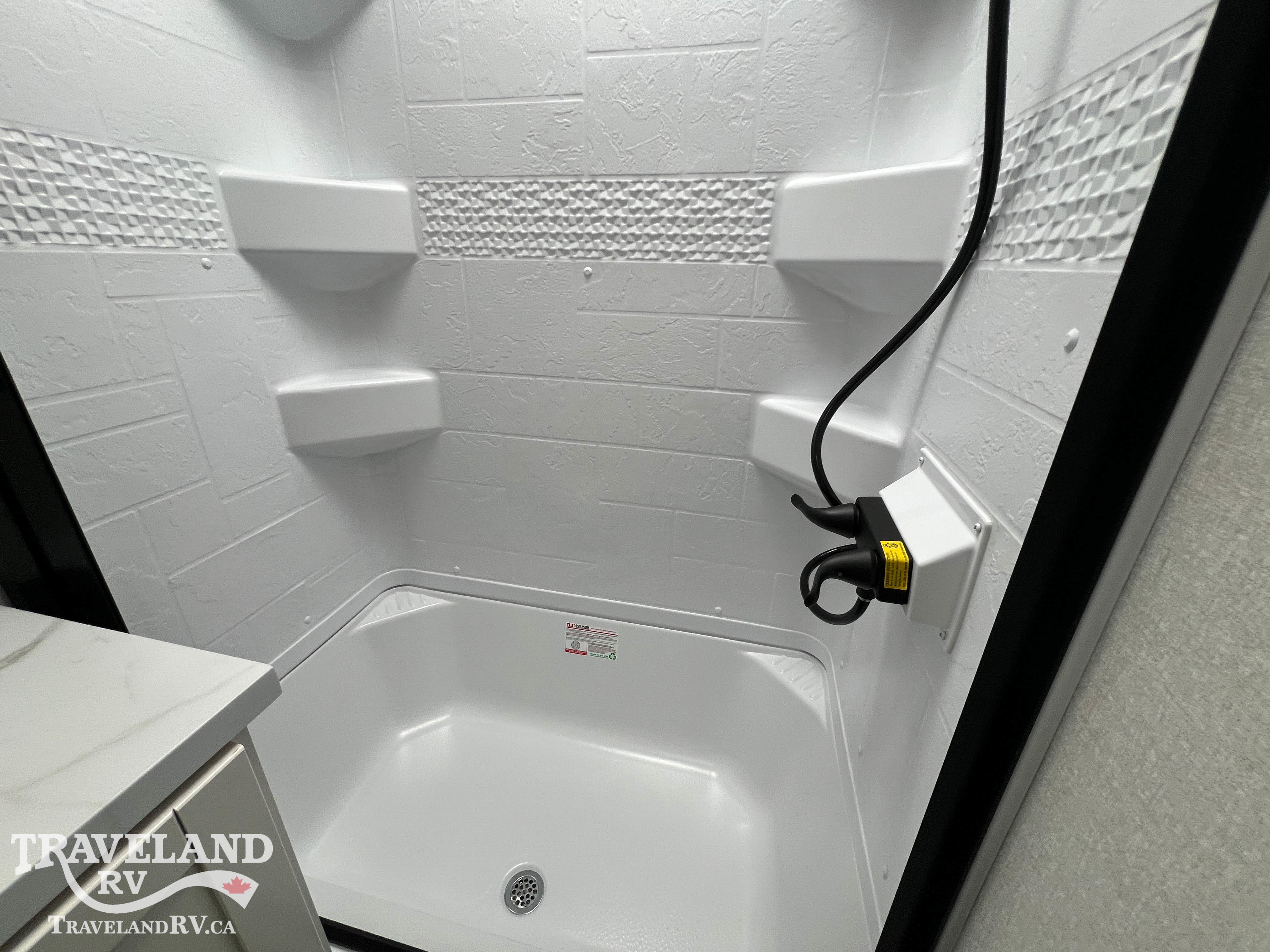 2026 Highland Ridge Range Lite 211RKM - Image 24