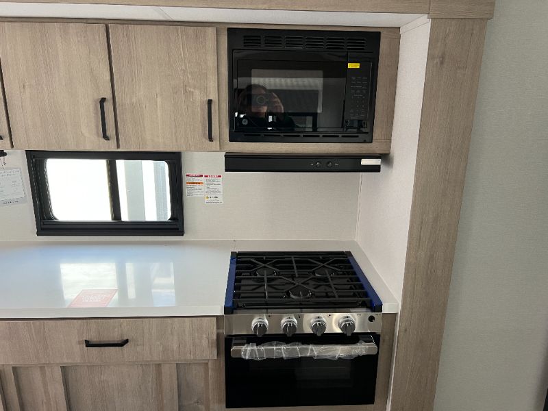 2026 Grand Design Imagine 2670MK - Image 9
