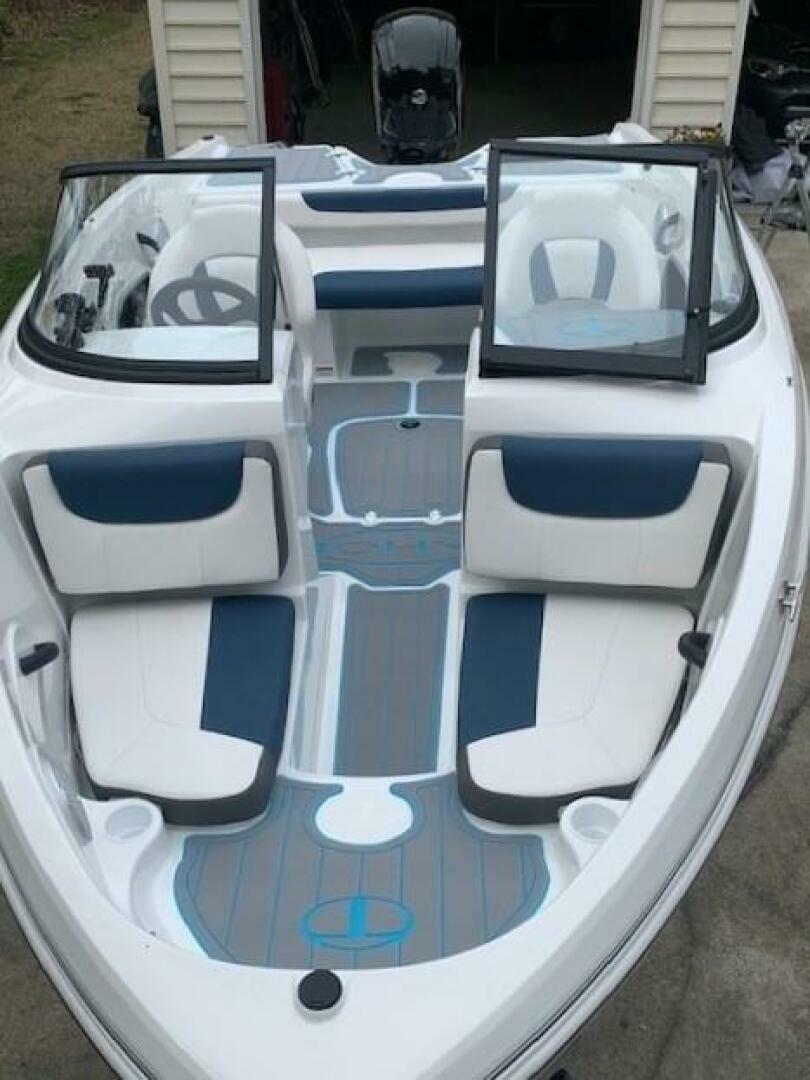 2023 Tahoe 185S Base - Image 5