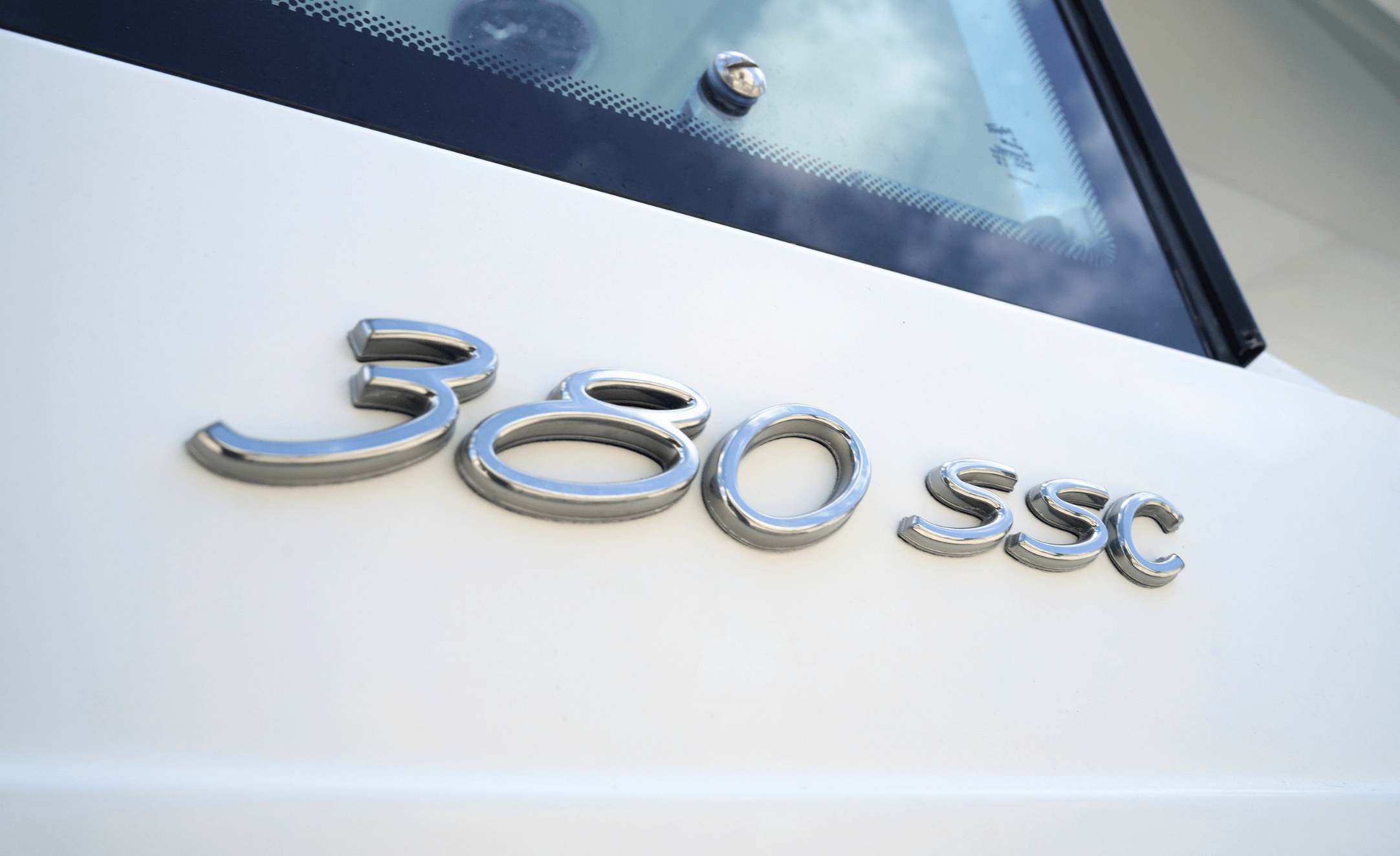 2021 FORMULA 38 SUPER SPORT CROSSOVER - Image 19