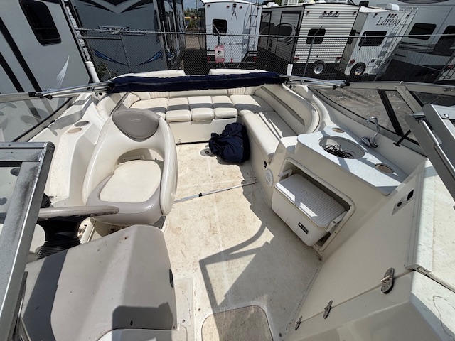 2004 STINGRAY 220DR - Image 23