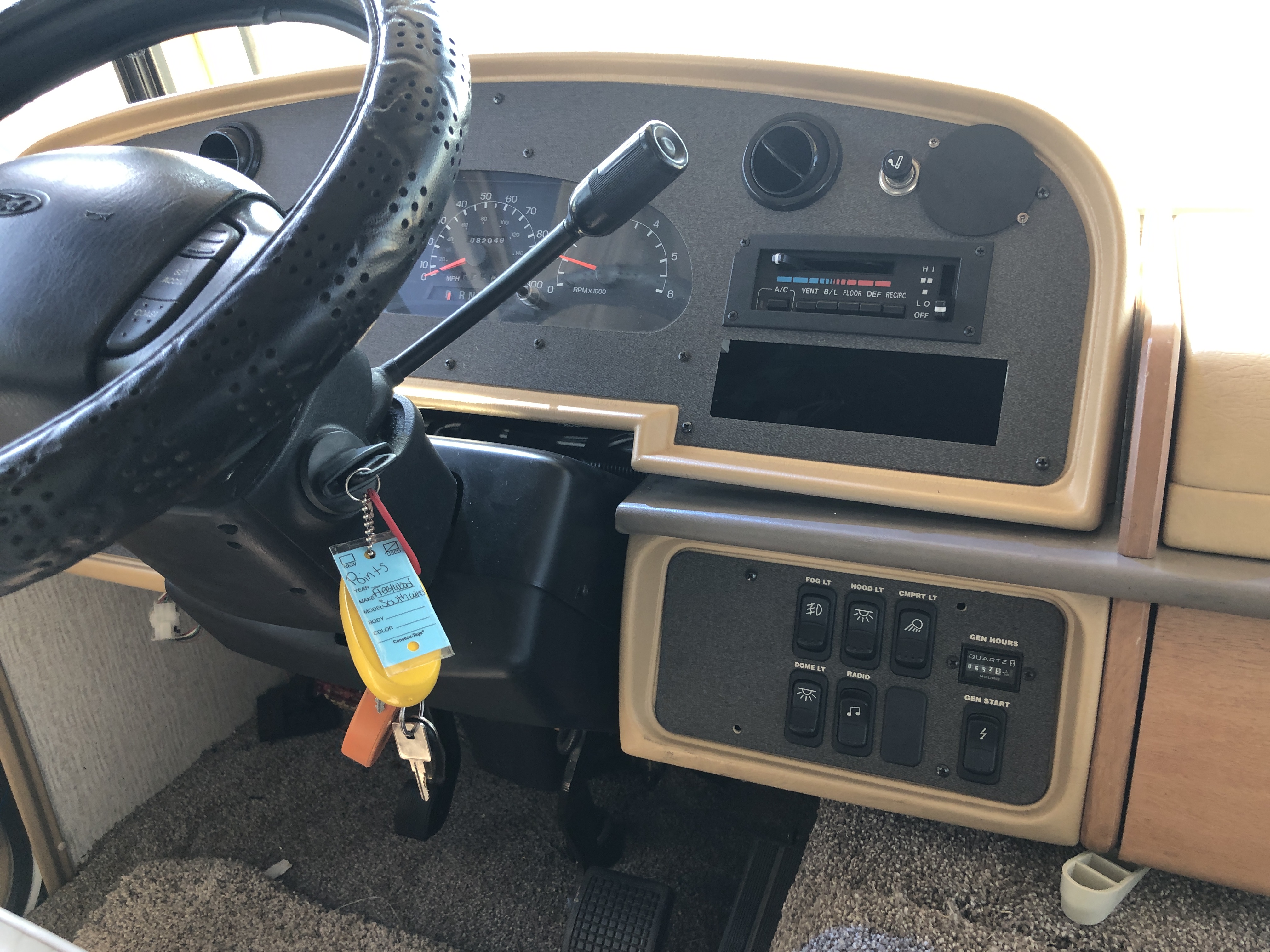 1999 FLEETWOOD SOUTHWIND 34N - Image 10