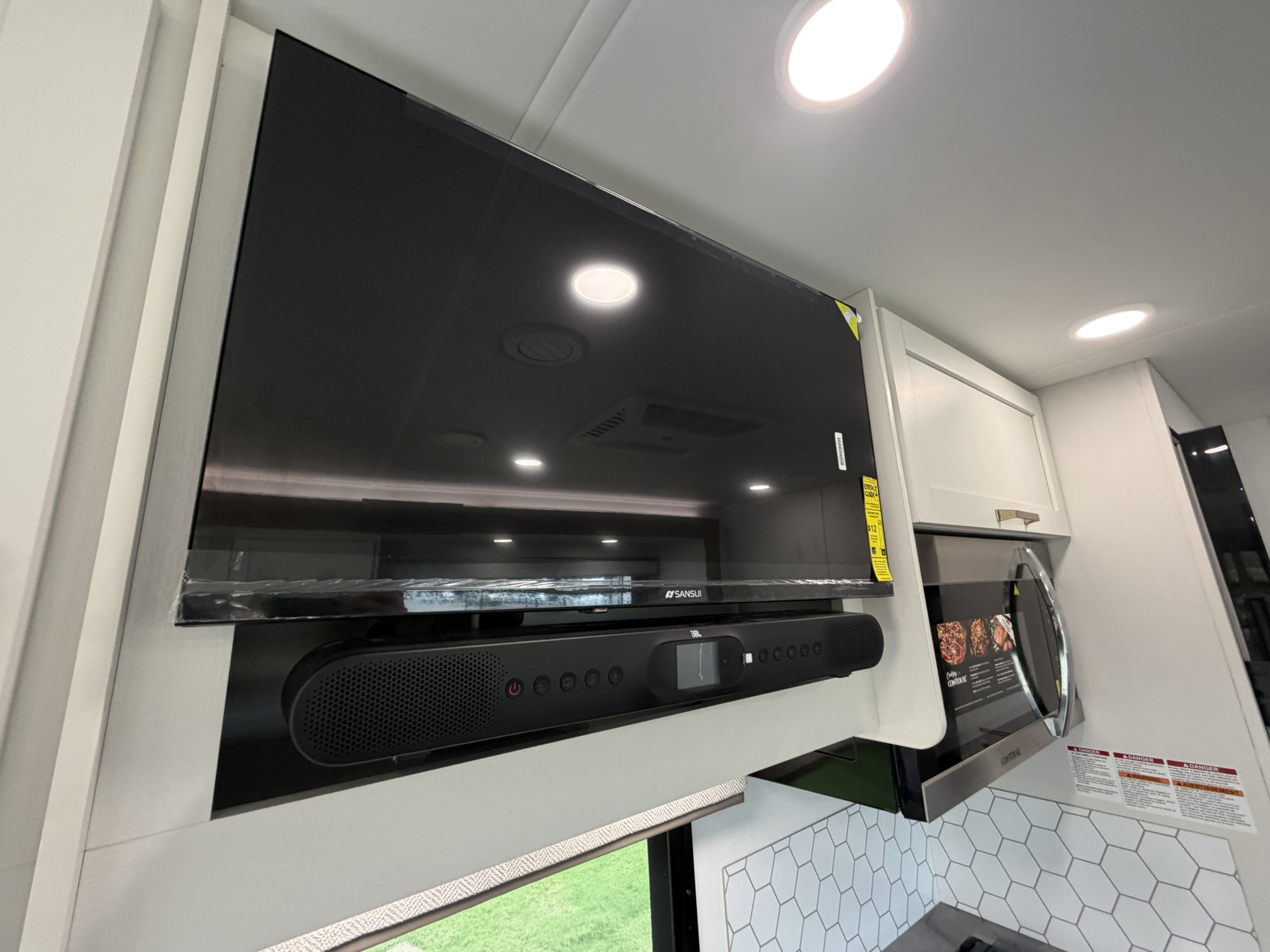 2027 JAYCO GREYHAWK 29MV - Image 30