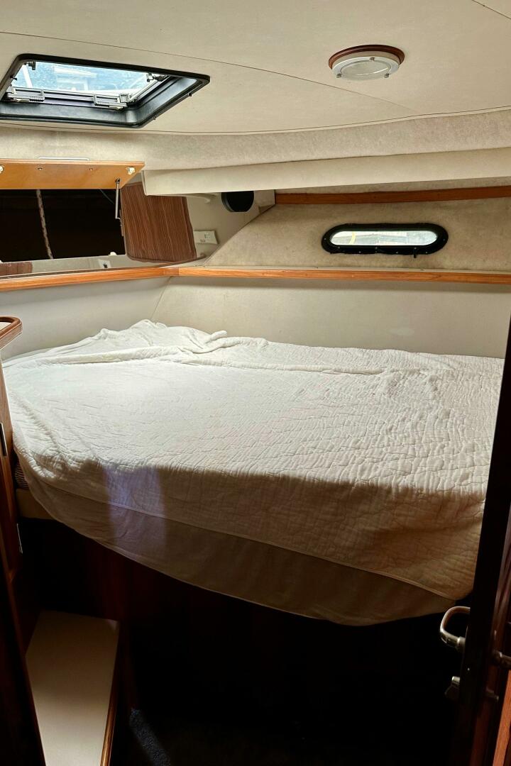 1991 Carver 3807 Aft Cabin - Image 37